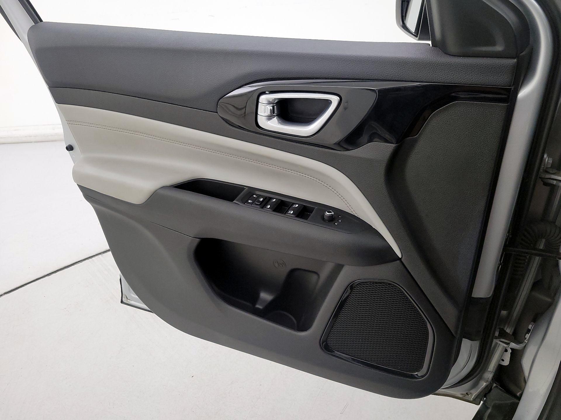 Thumbnail: 2025 Jeep Compass - 12