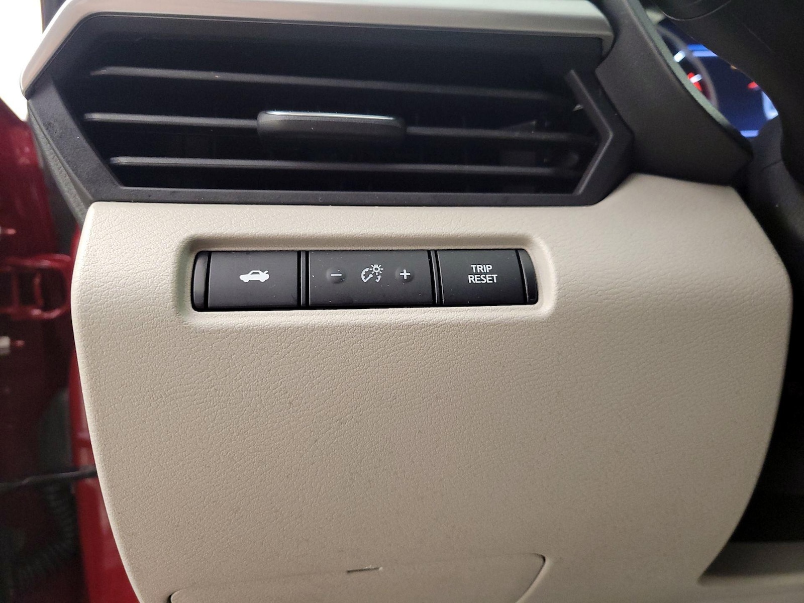 2025 Nissan Altima SV - Photo 14