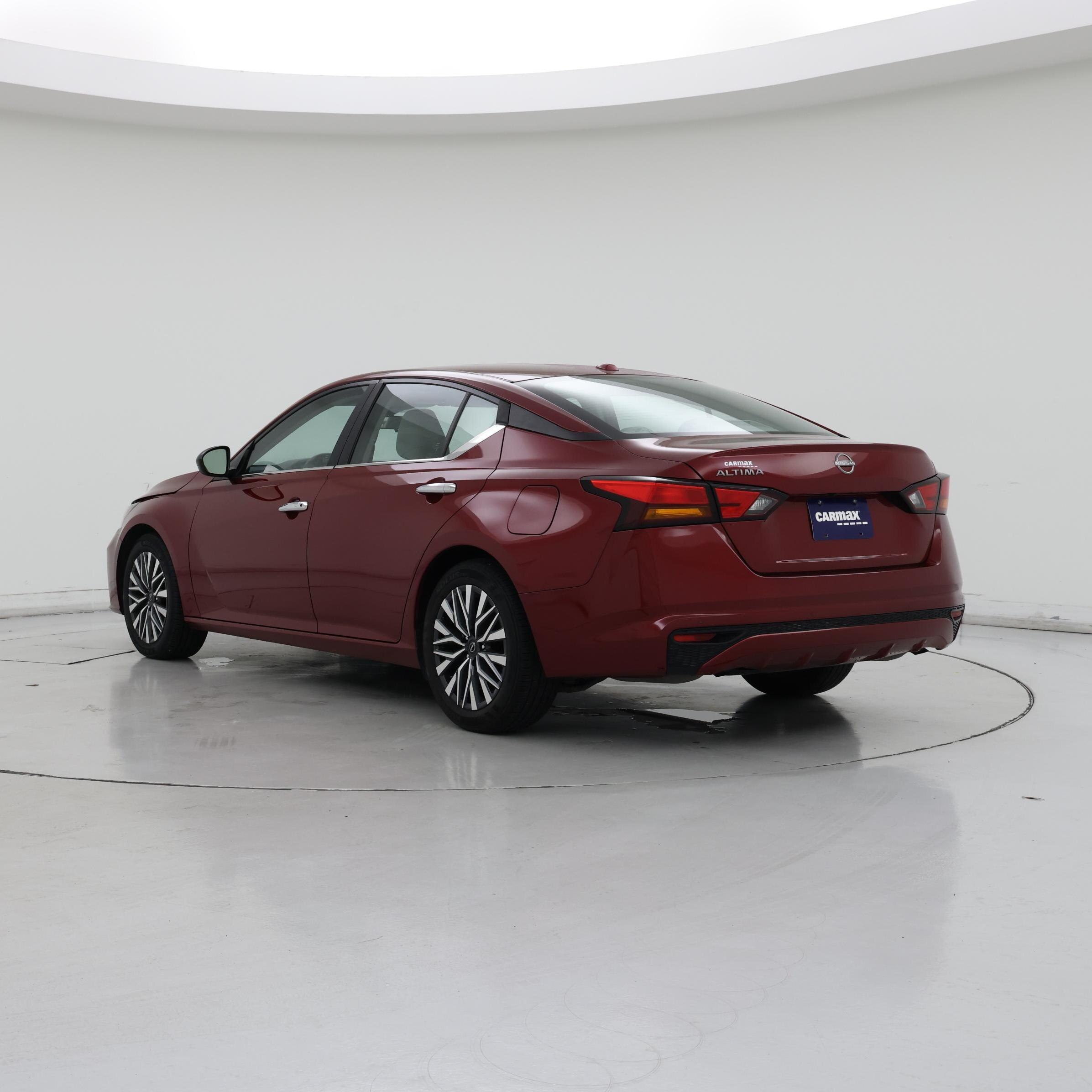 Thumbnail: 2025 Nissan Altima - 2