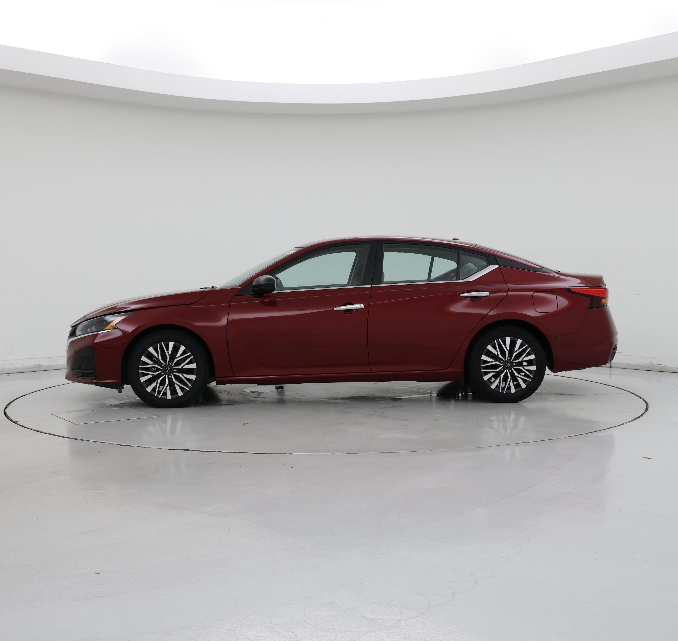 Thumbnail: 2025 Nissan Altima - 3