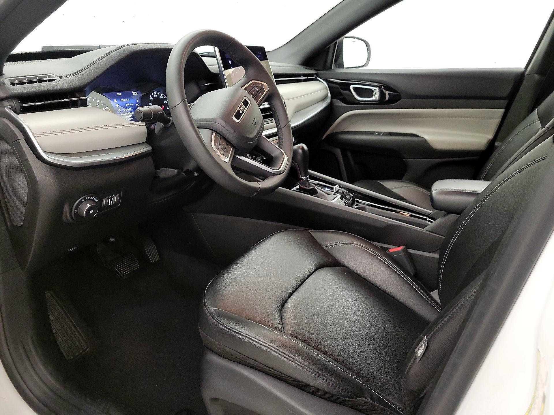 Thumbnail: 2025 Jeep Compass - 11