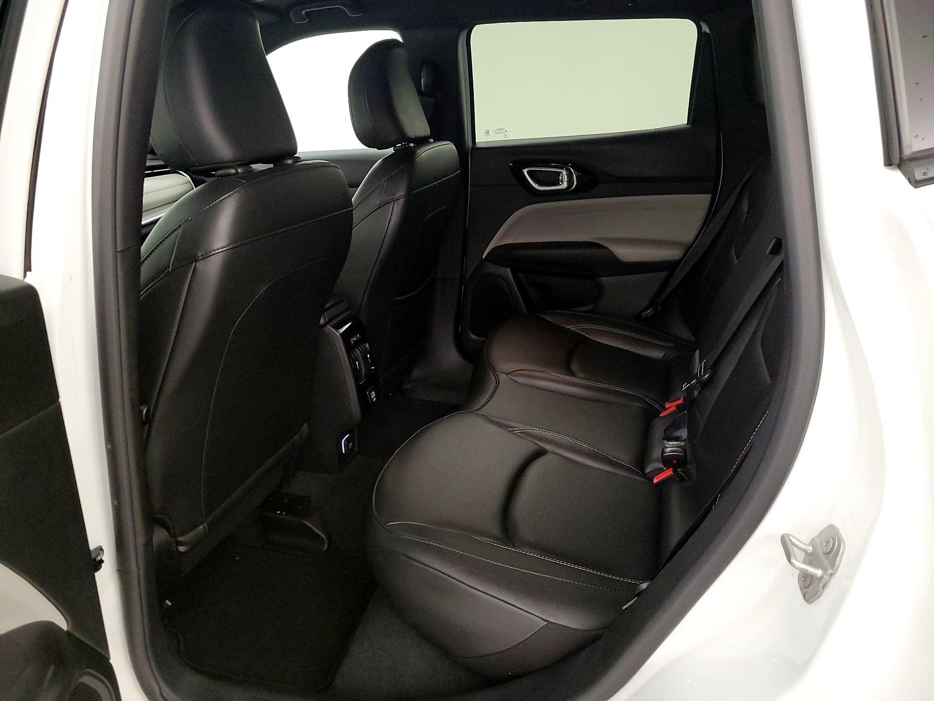 Thumbnail: 2025 Jeep Compass - 19