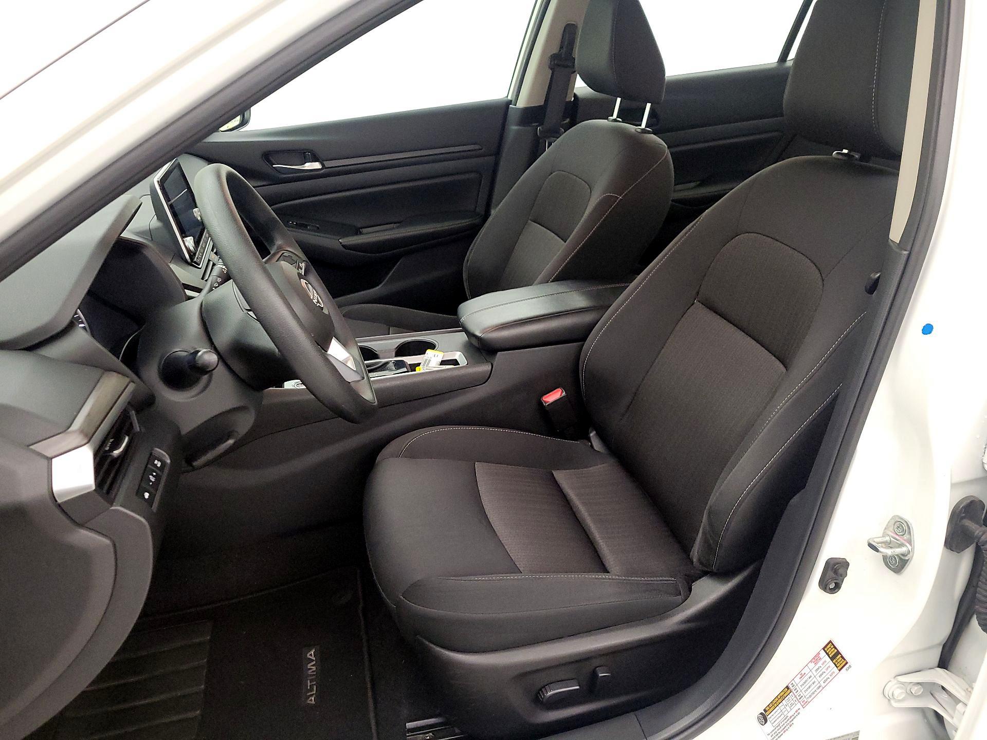 Thumbnail: 2025 Nissan Altima - 11
