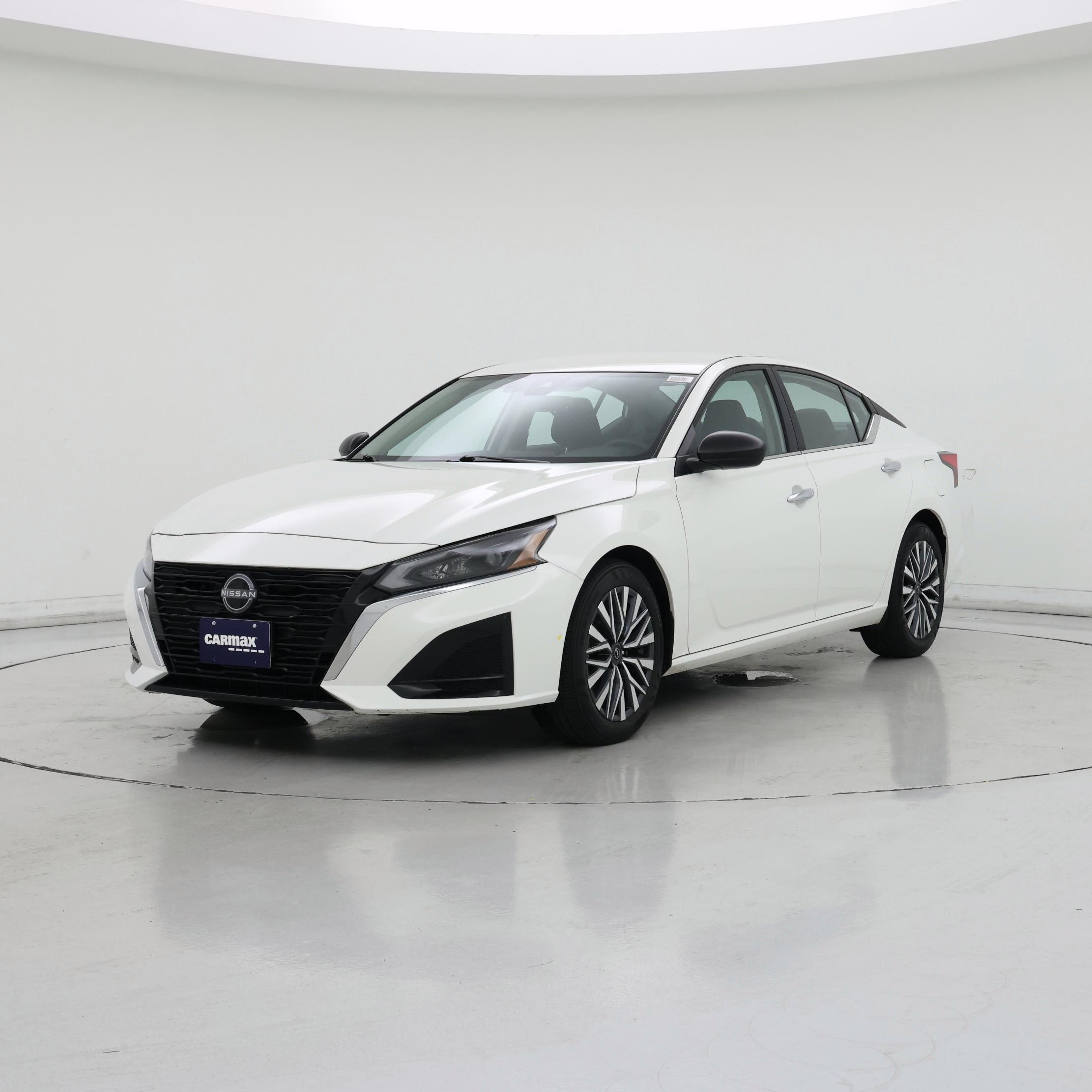 Thumbnail: 2025 Nissan Altima - 4