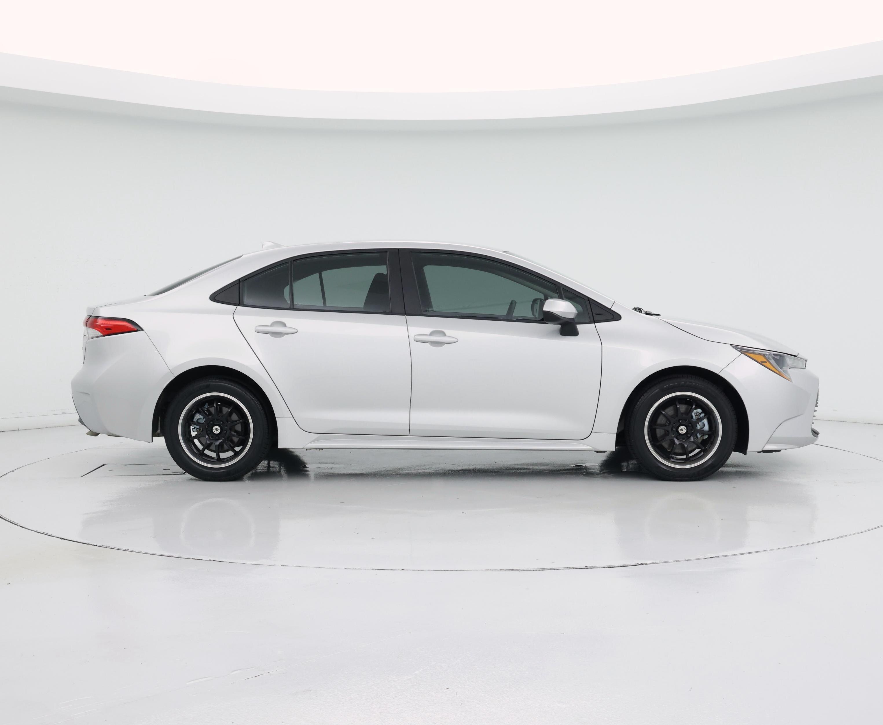 Thumbnail: 2023 Toyota Corolla - 7