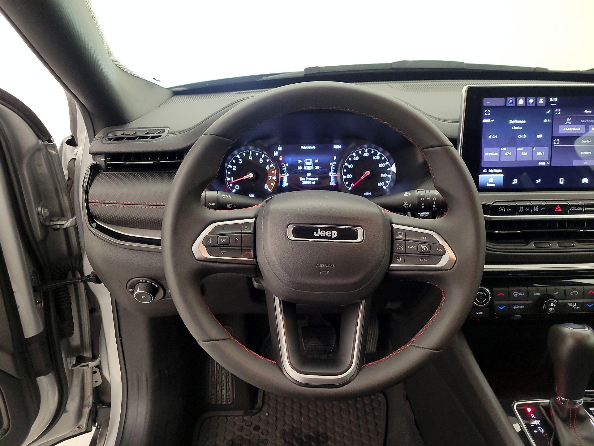 Thumbnail: 2025 Jeep Compass - 10