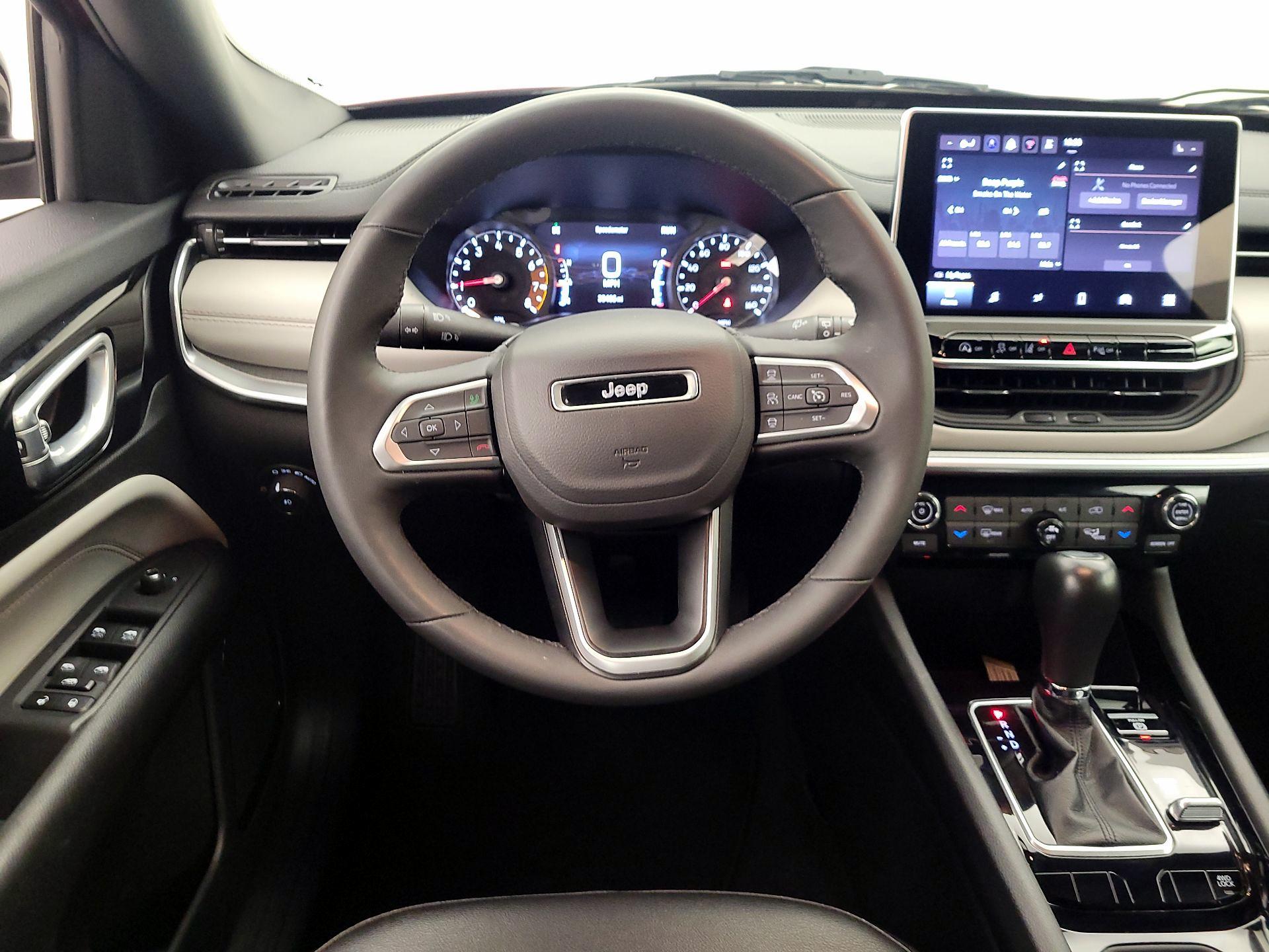Thumbnail: 2025 Jeep Compass - 10