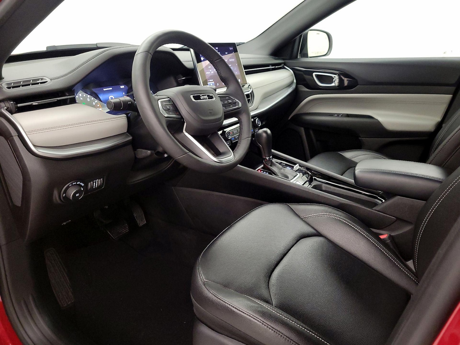 2025 Jeep Compass Limited - Photo 12