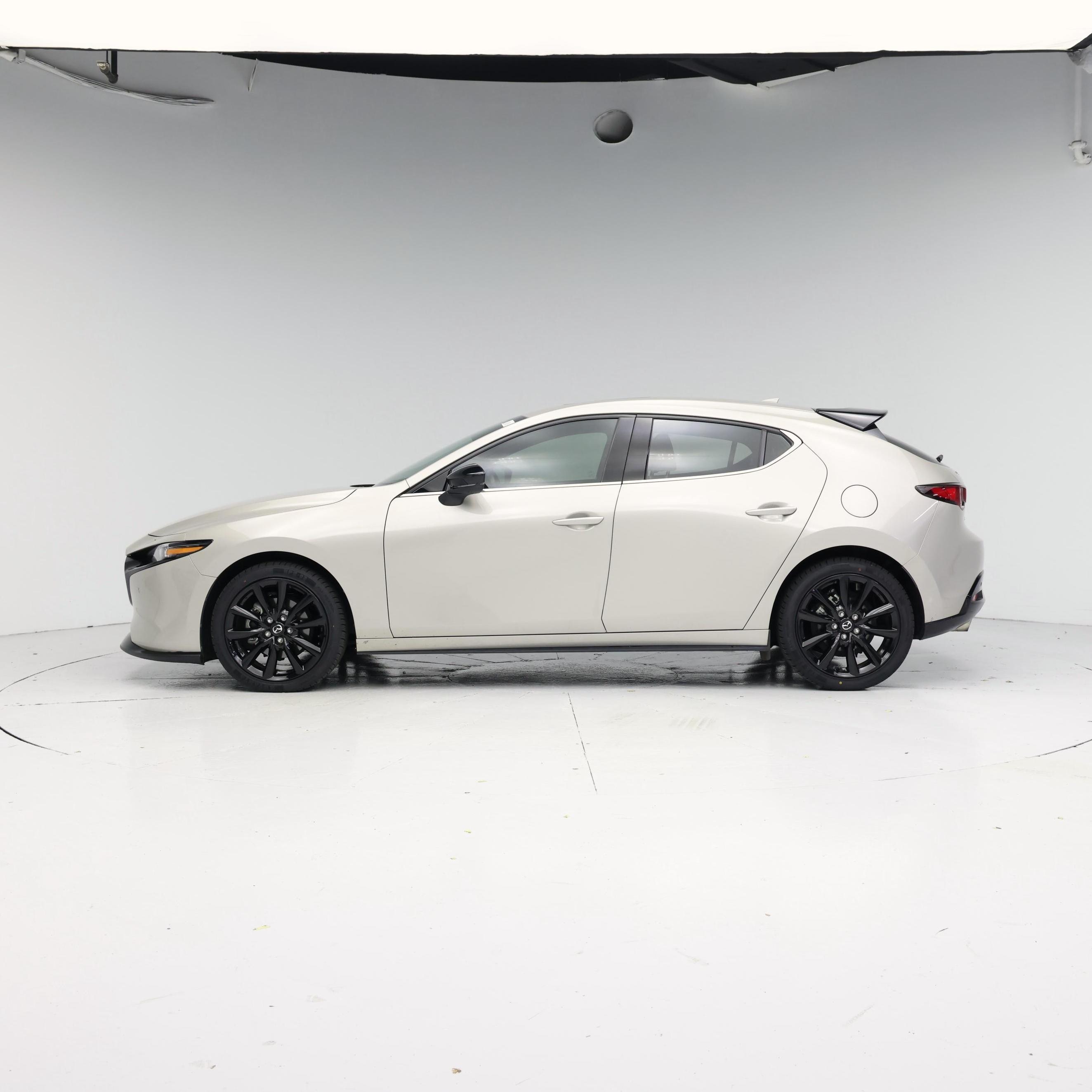 Thumbnail: 2024 Mazda Mazda3 - 3
