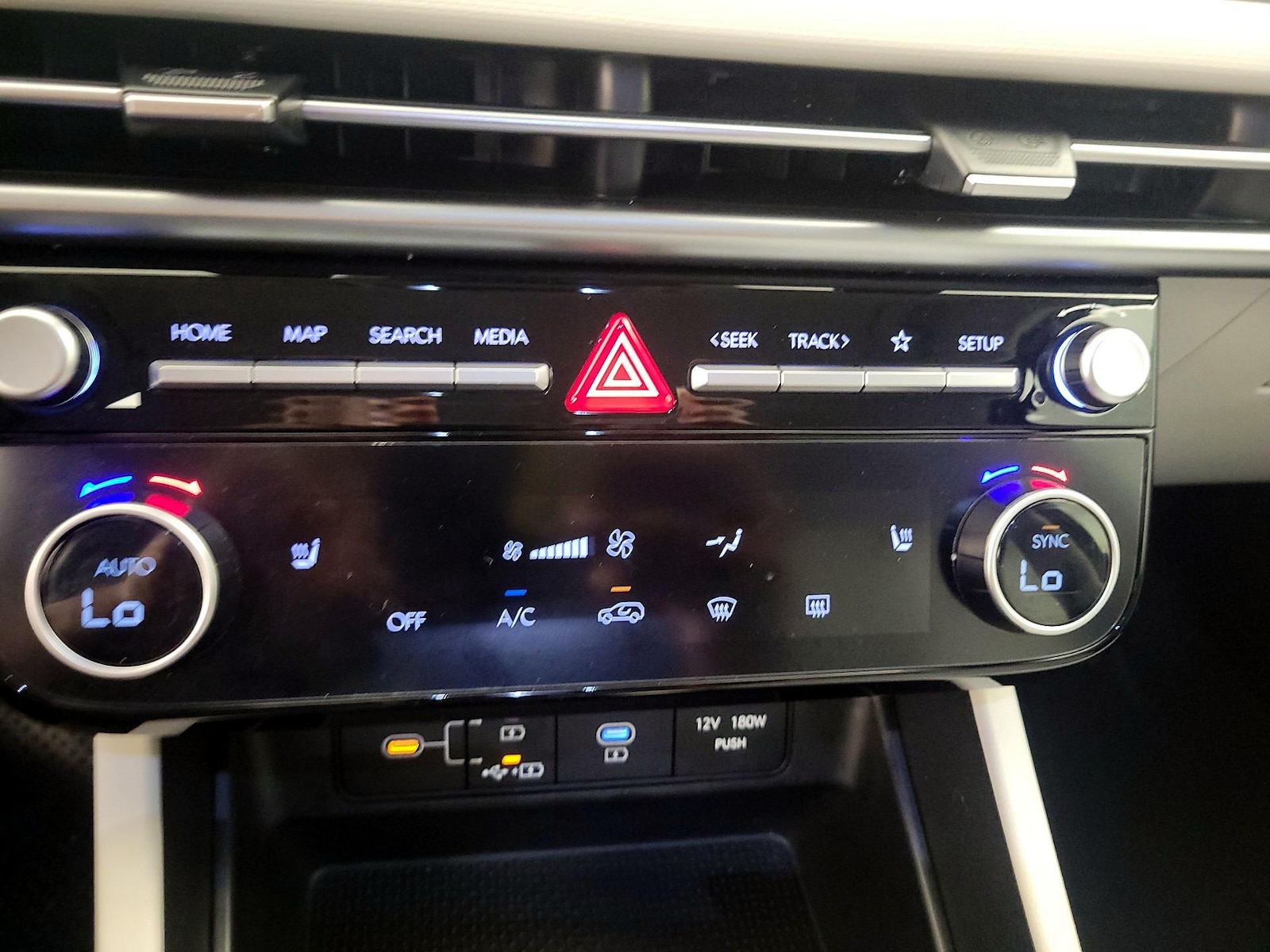 2026 Hyundai Tucson SEL - Photo 17