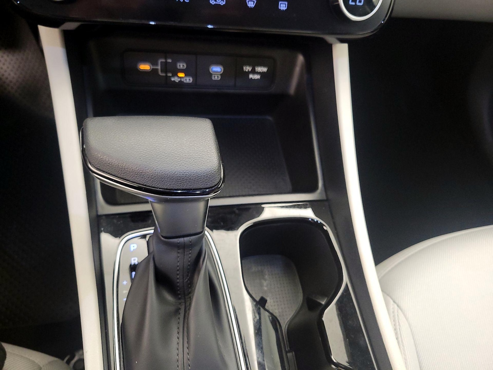 2026 Hyundai Tucson SEL - Photo 18