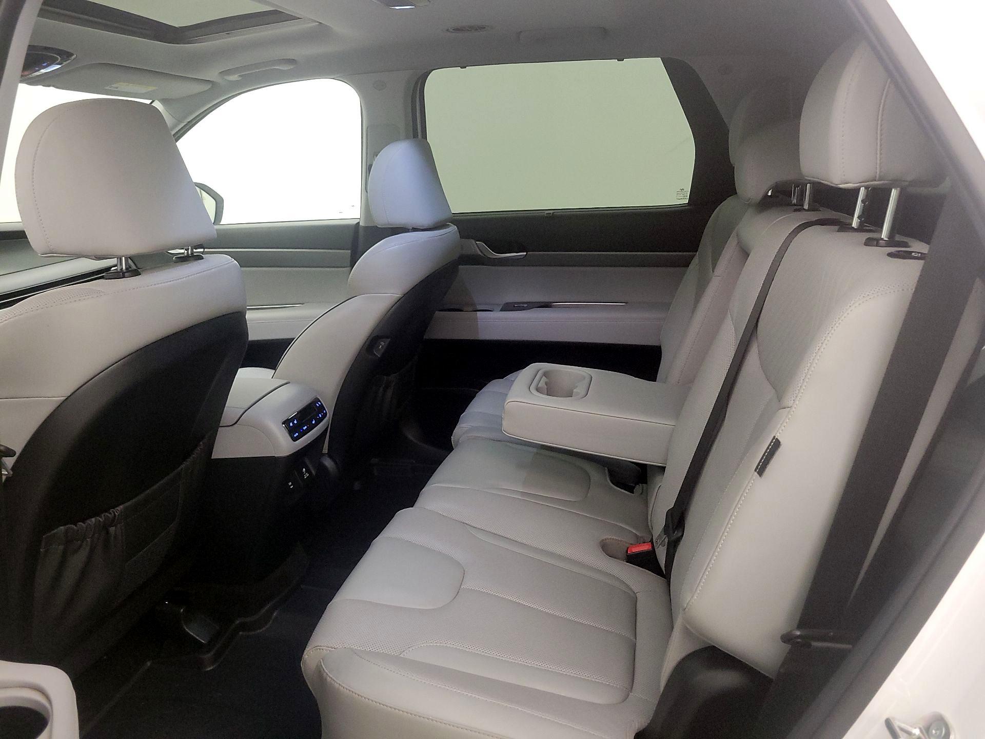 Thumbnail: 2024 Hyundai Palisade - 19