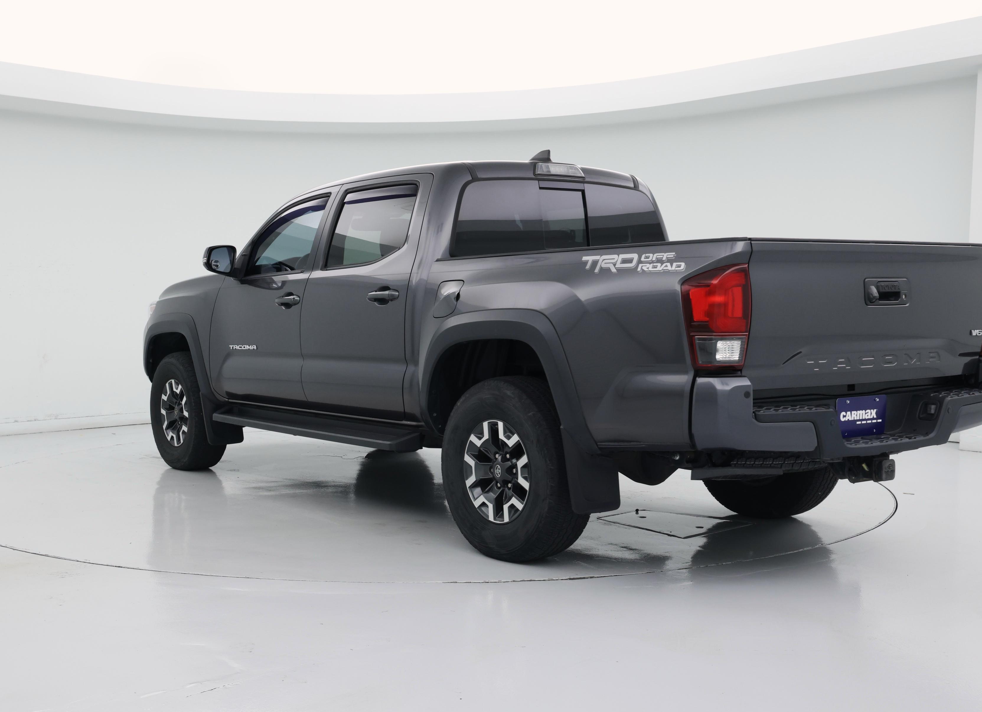 Thumbnail: 2018 Toyota Tacoma - 2