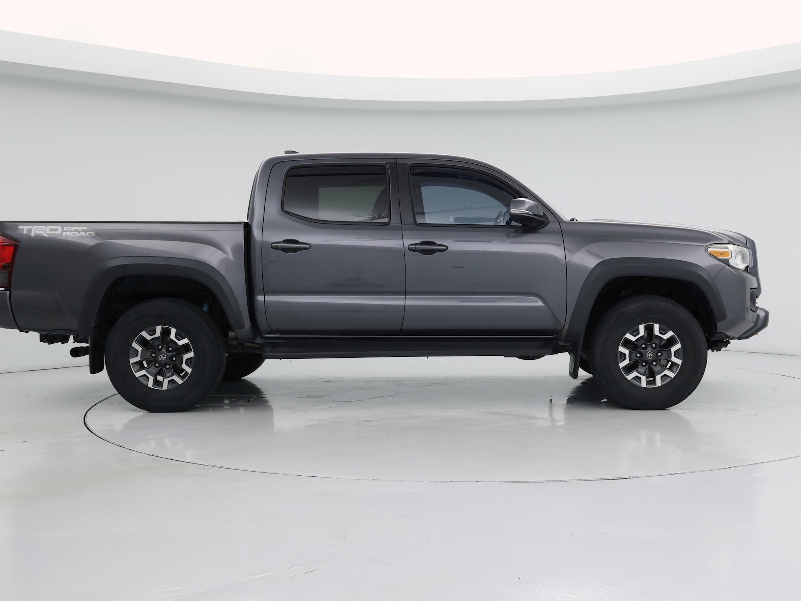 2018 Toyota Tacoma TRD Off Road - Photo 8