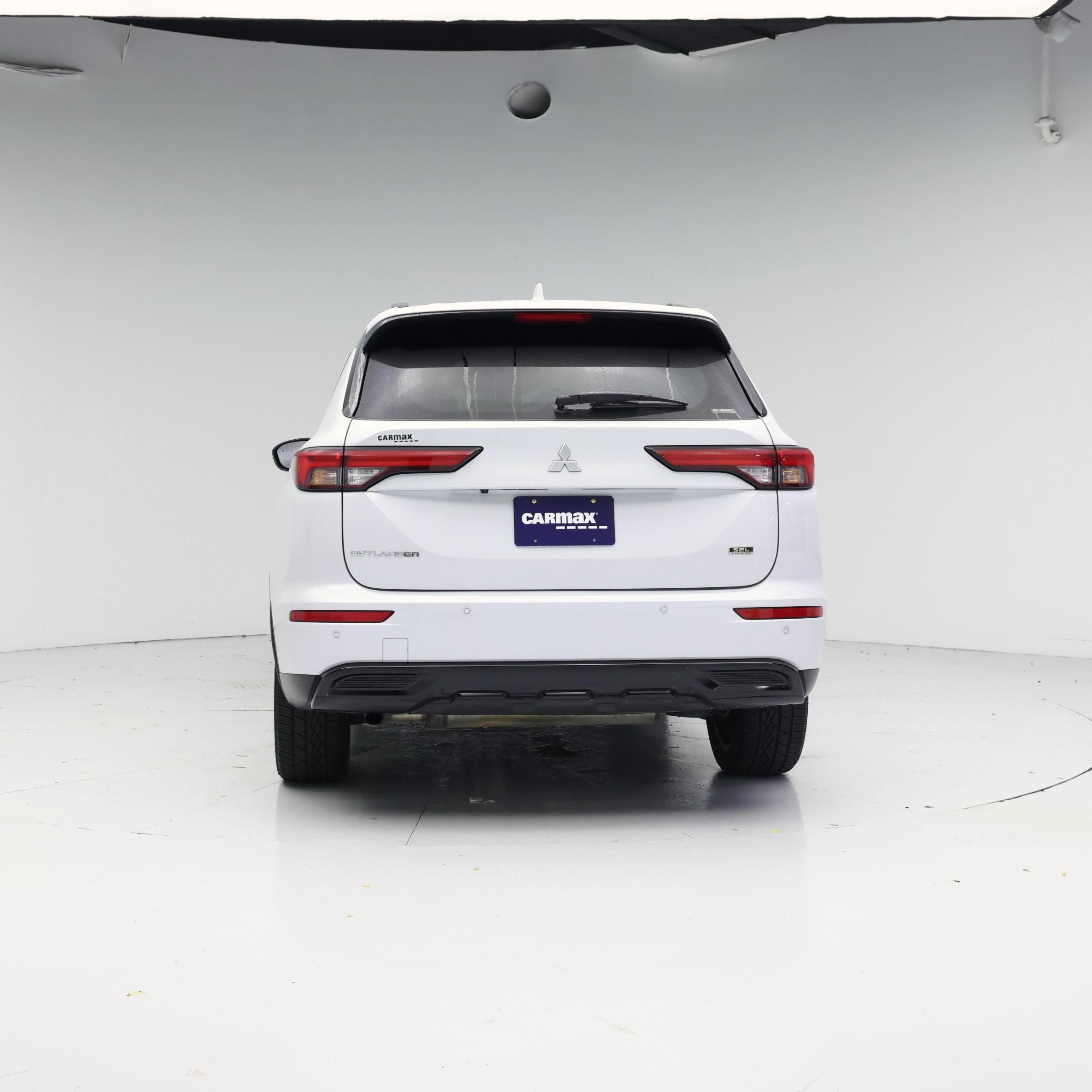 Thumbnail: 2024 Mitsubishi Outlander - 6