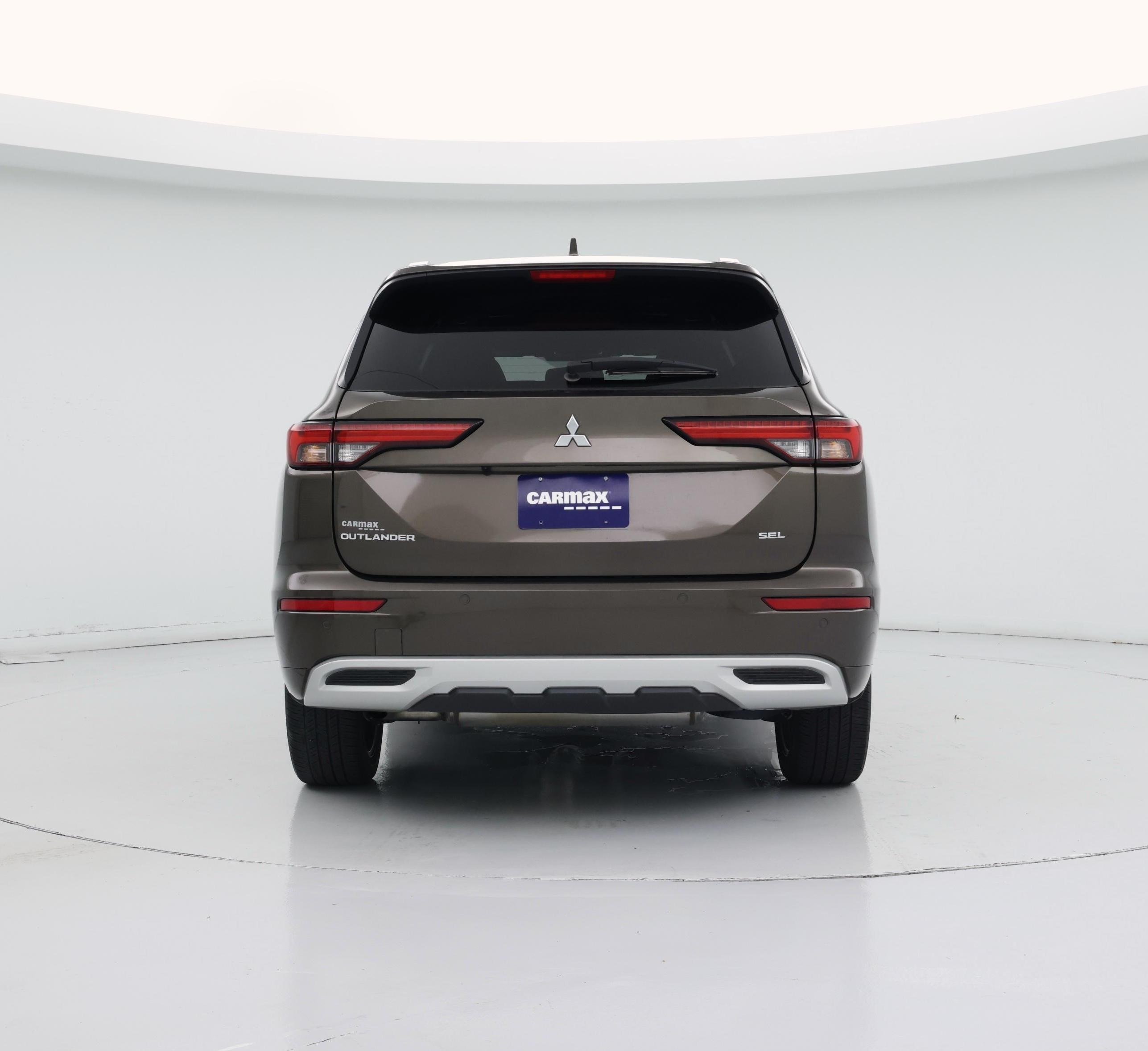 Thumbnail: 2022 Mitsubishi Outlander - 6