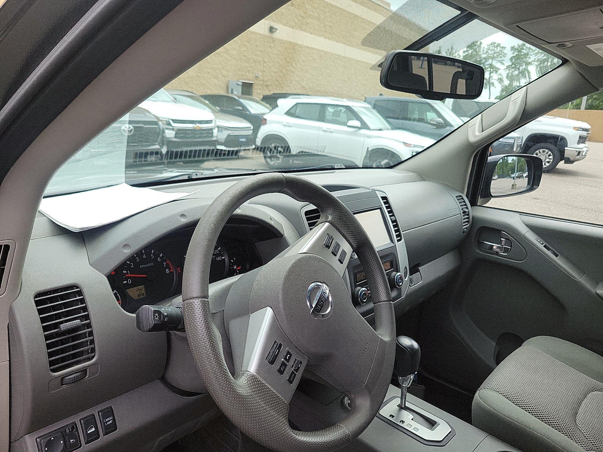 Thumbnail: 2020 Nissan Frontier - 8