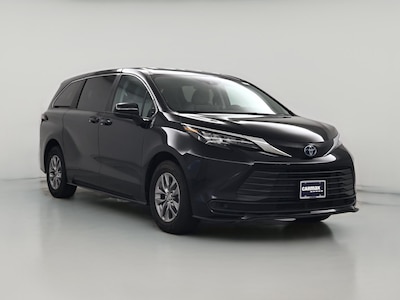 2024 Toyota Sienna Hybrid LE