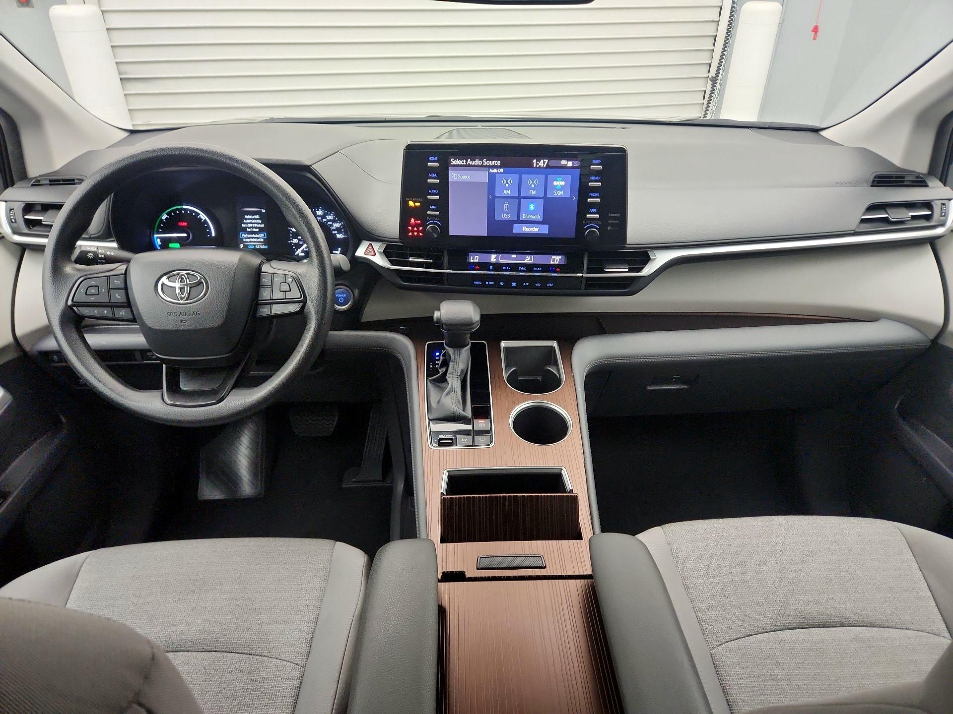 Thumbnail: 2024 Toyota Sienna - 9