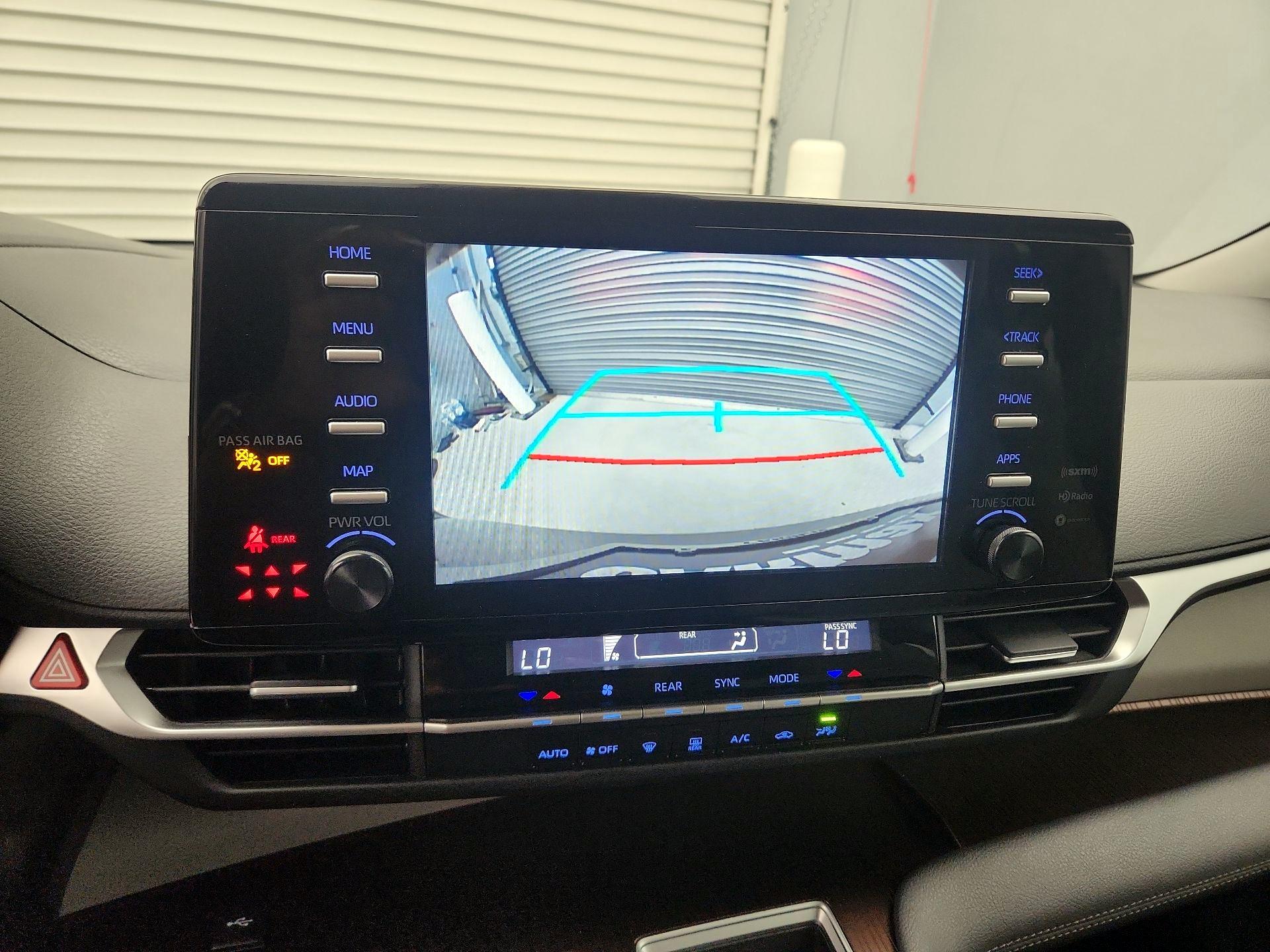 Thumbnail: 2024 Toyota Sienna - 14