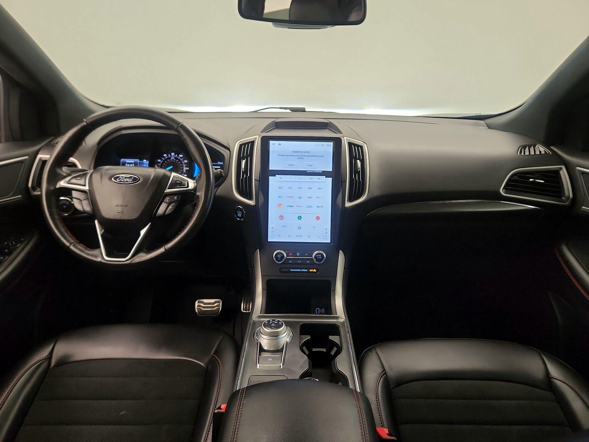 Thumbnail: 2024 Ford Edge - 9