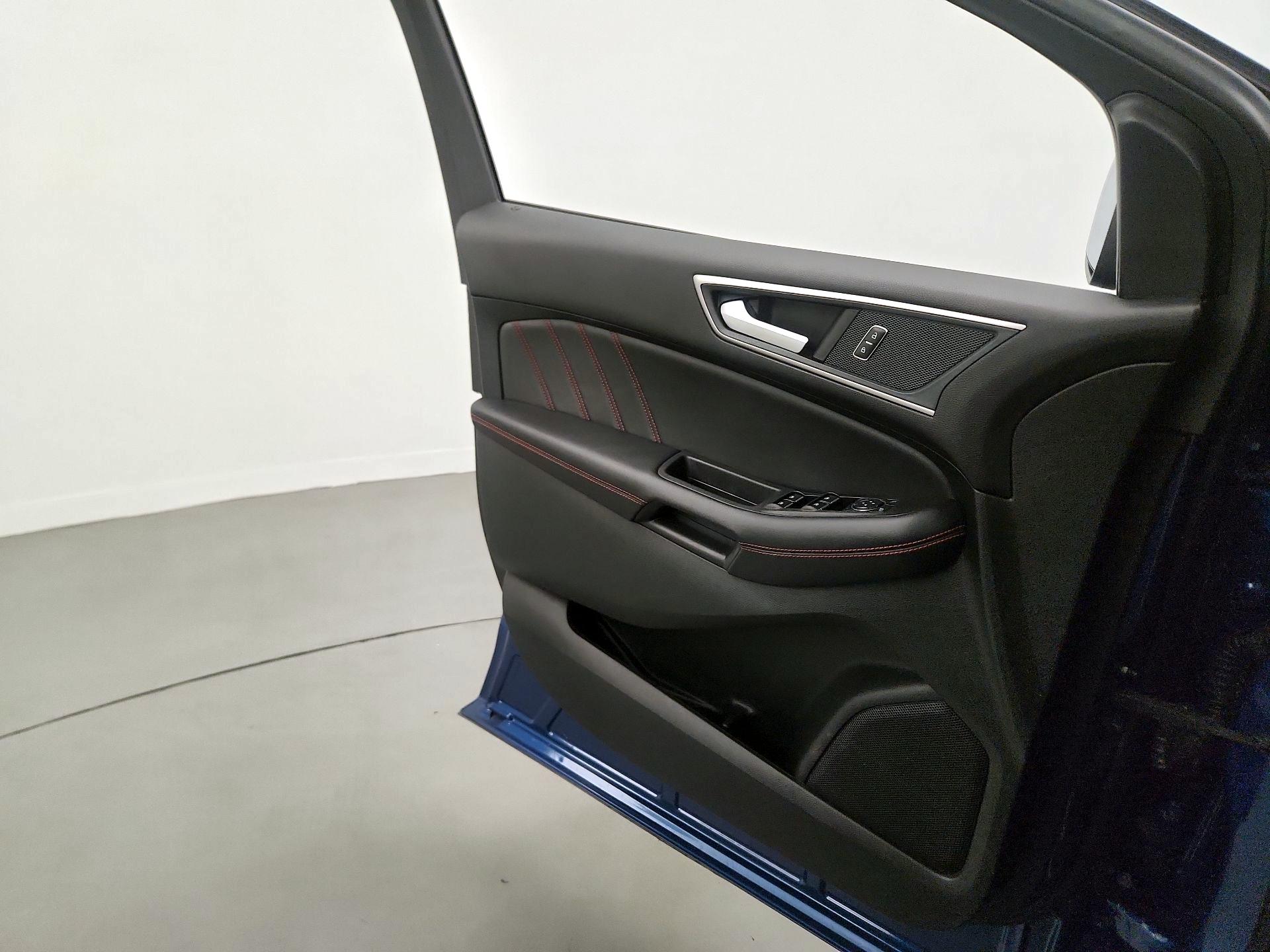 Thumbnail: 2024 Ford Edge - 12