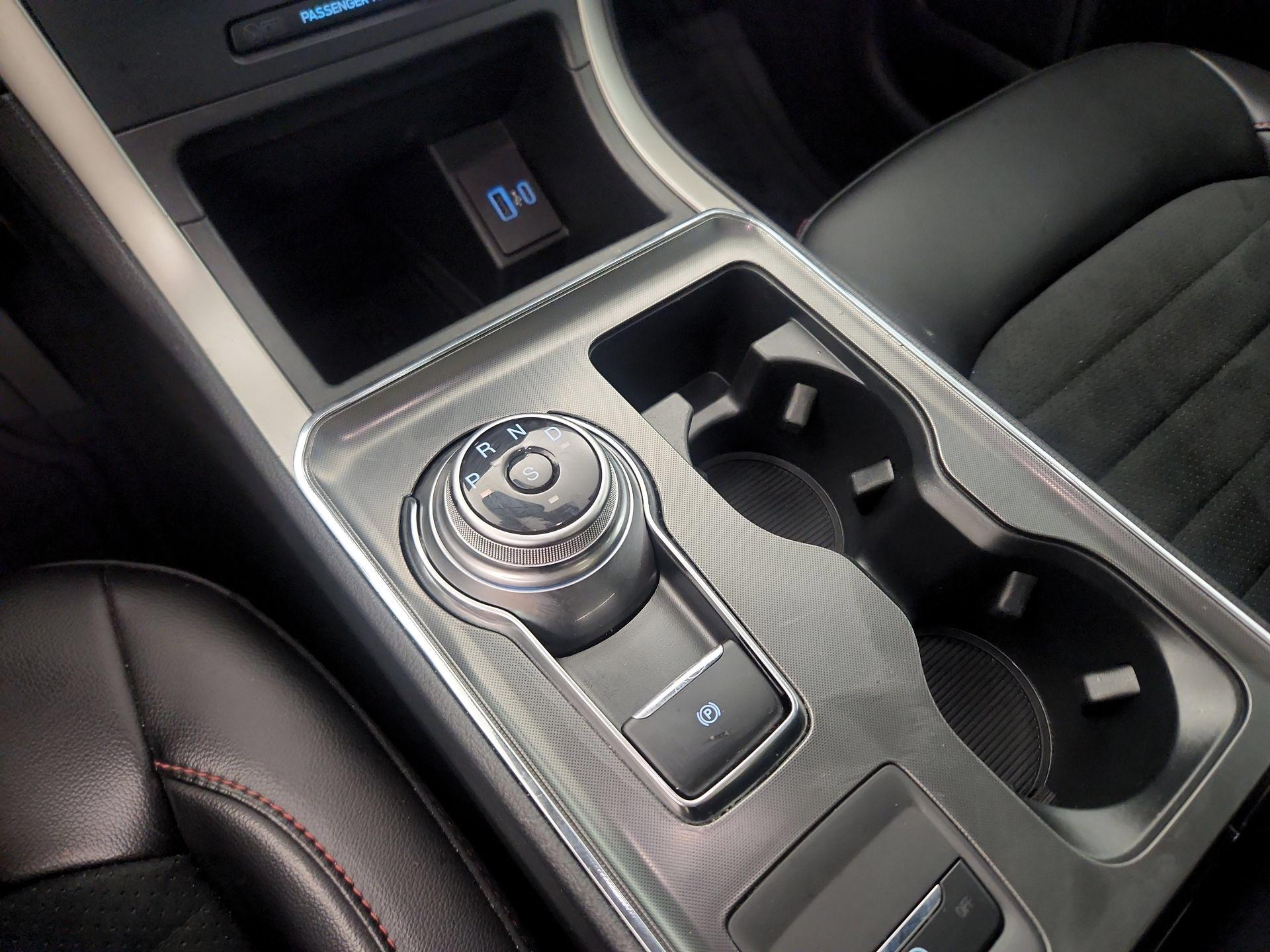 Thumbnail: 2024 Ford Edge - 17