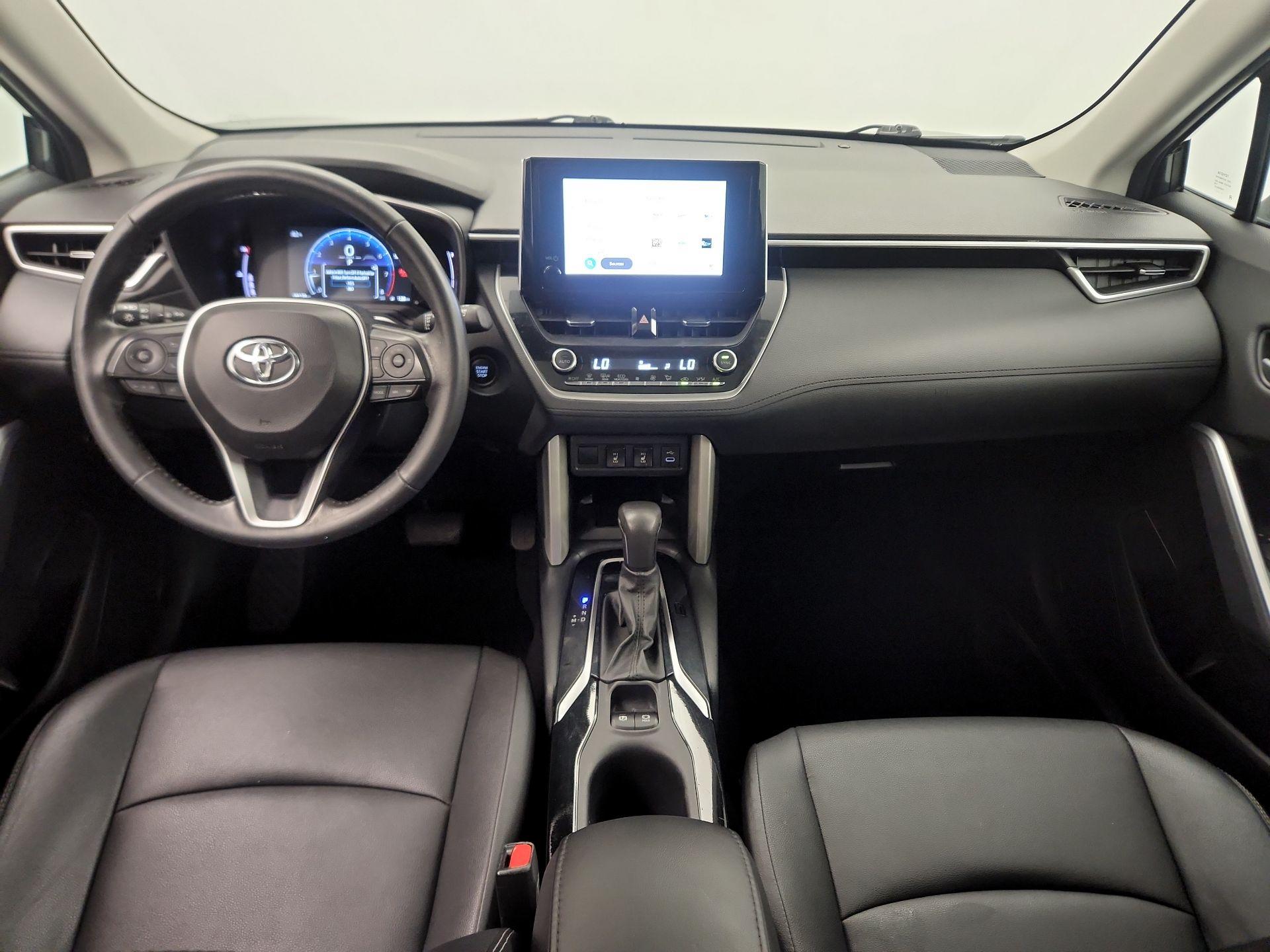 Thumbnail: 2024 Toyota Corolla Cross - 9