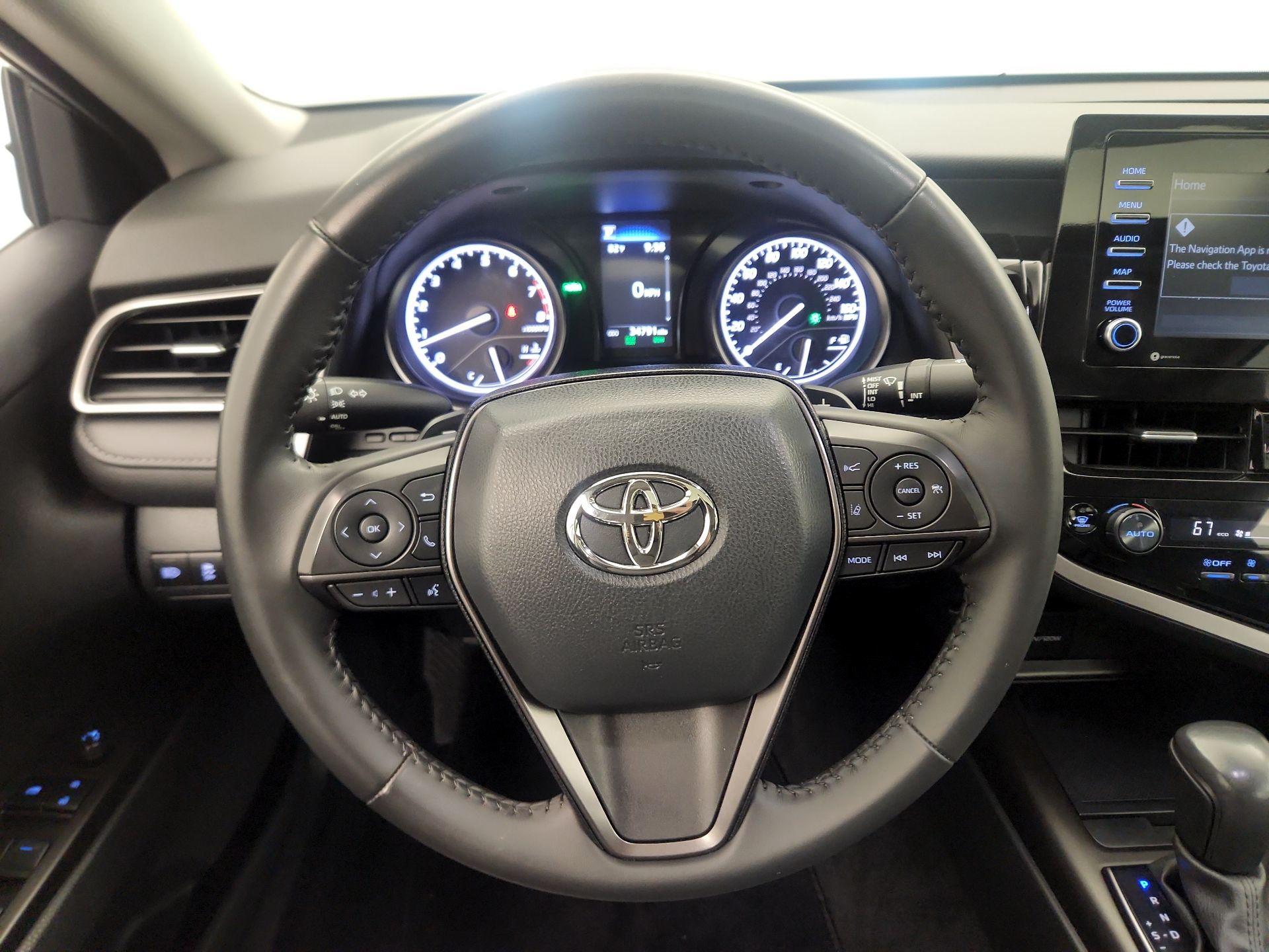 Thumbnail: 2024 Toyota Camry - 10