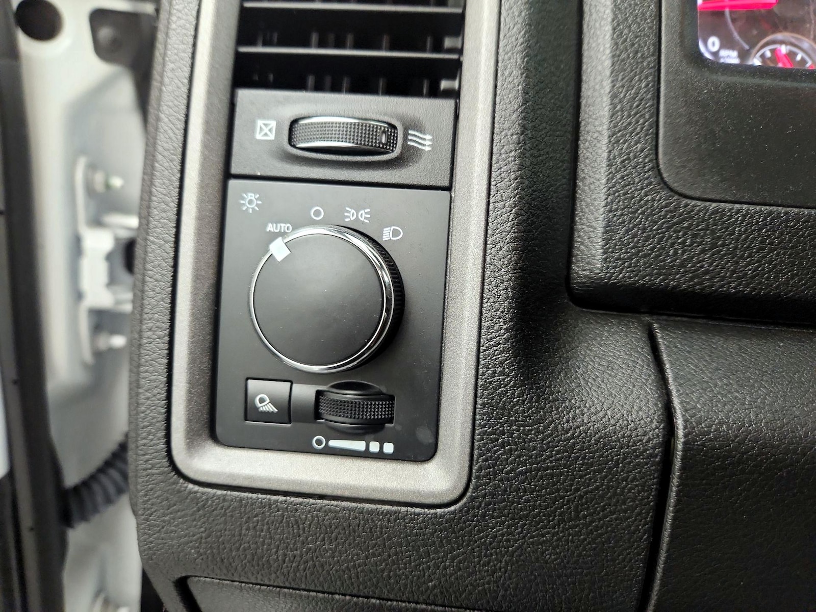2023 RAM Ram 1500 Classic Tradesman - Photo 14