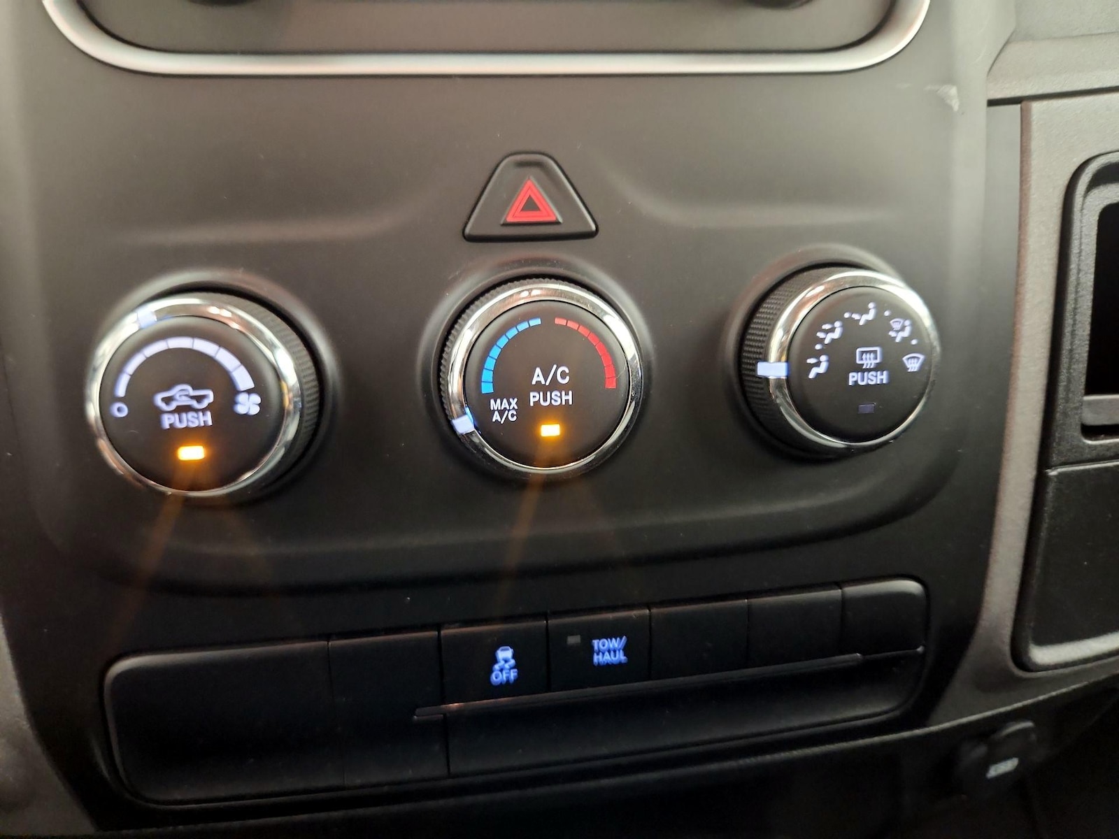 2023 RAM Ram 1500 Classic Tradesman - Photo 17