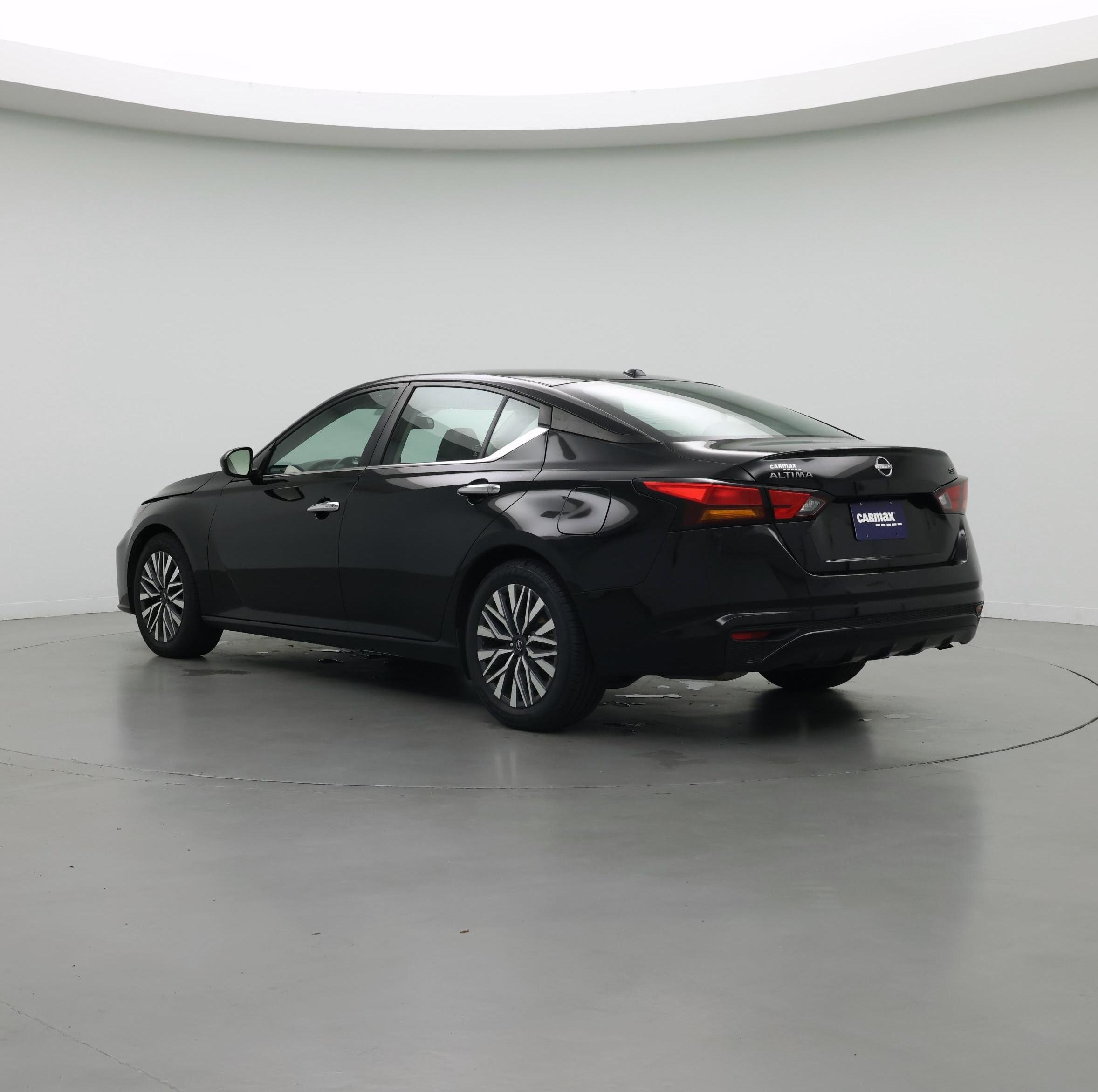 Thumbnail: 2024 Nissan Altima - 2