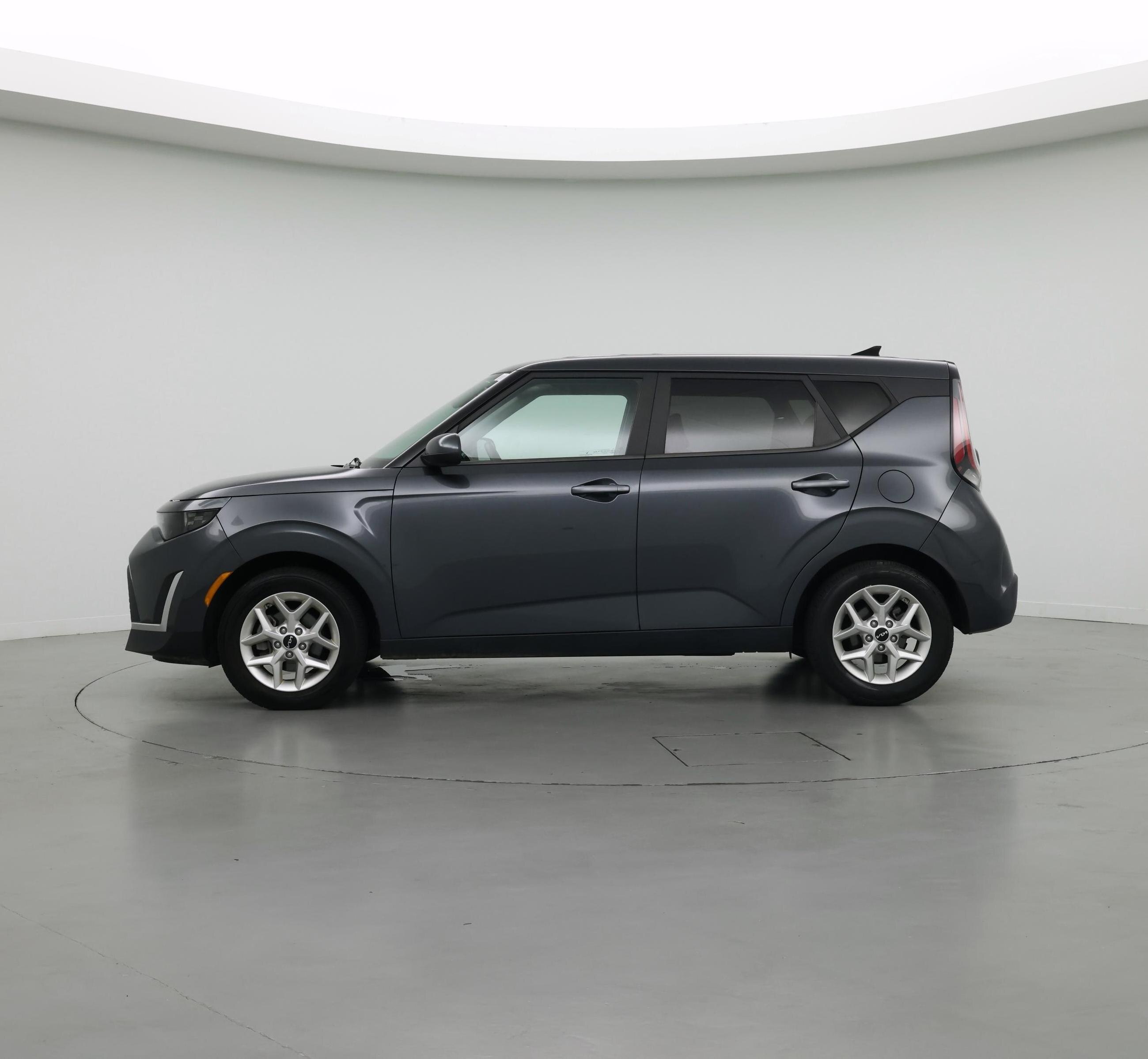 Thumbnail: 2023 Kia Soul - 3