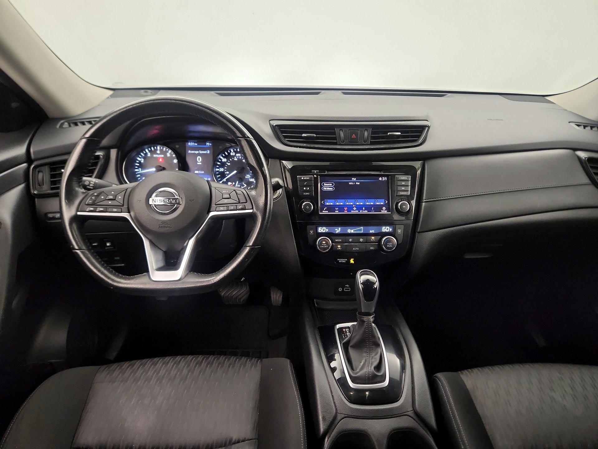 Thumbnail: 2020 Nissan Rogue - 9