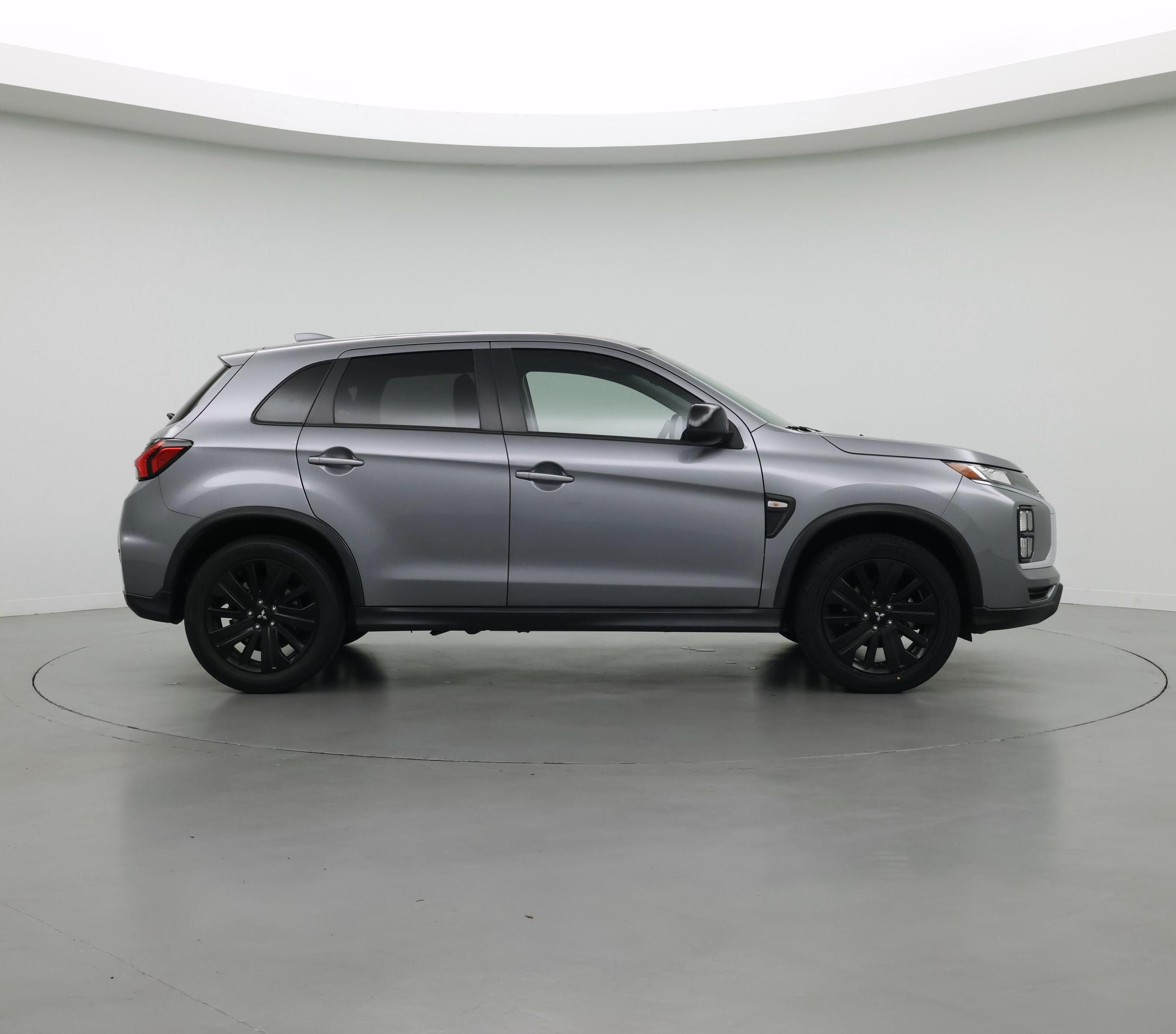 Thumbnail: 2022 Mitsubishi Outlander Sport - 7