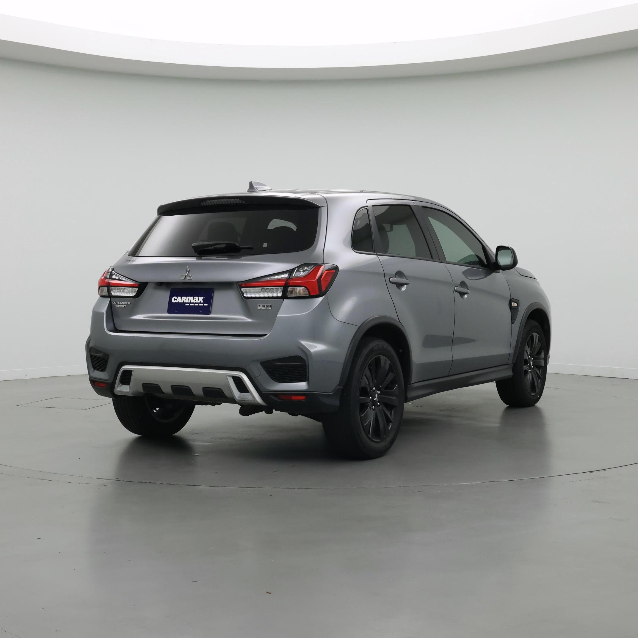 Thumbnail: 2022 Mitsubishi Outlander Sport - 8