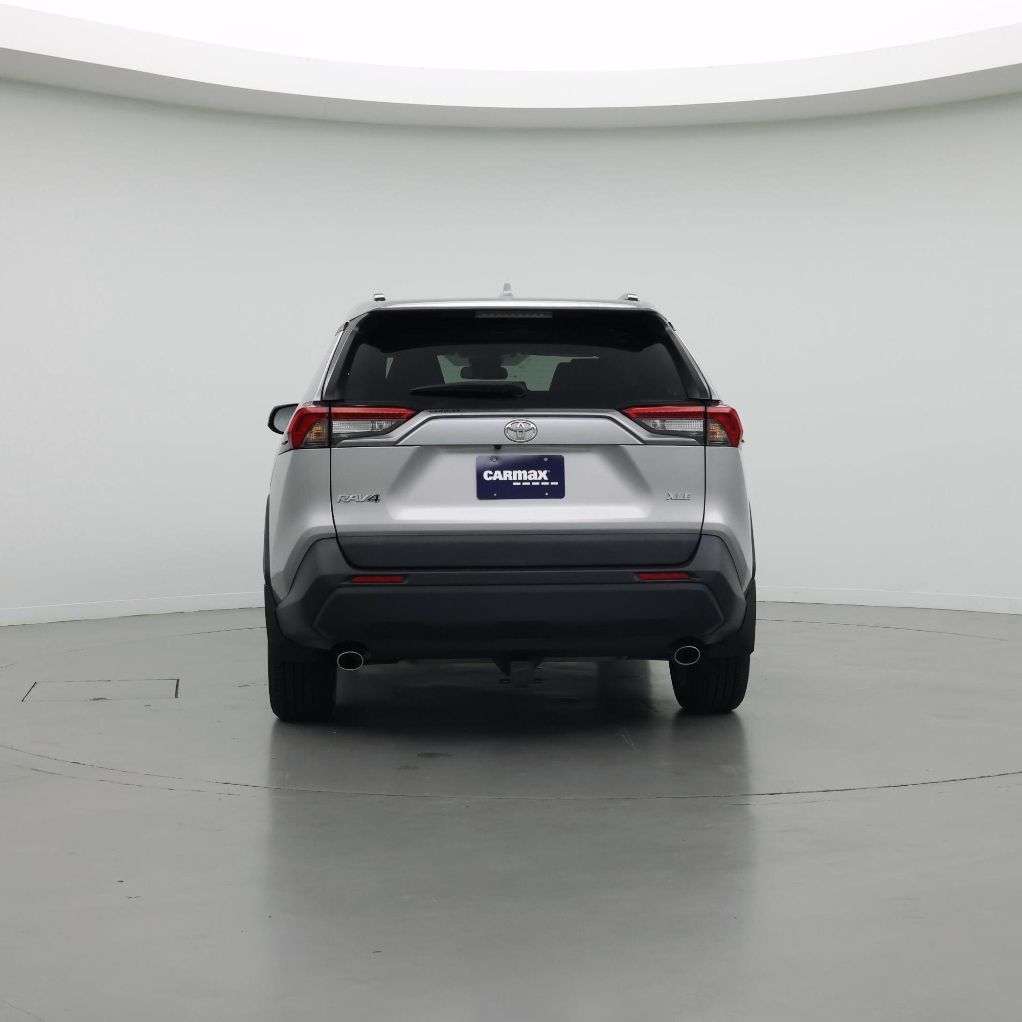 Thumbnail: 2021 Toyota RAV4 - 6