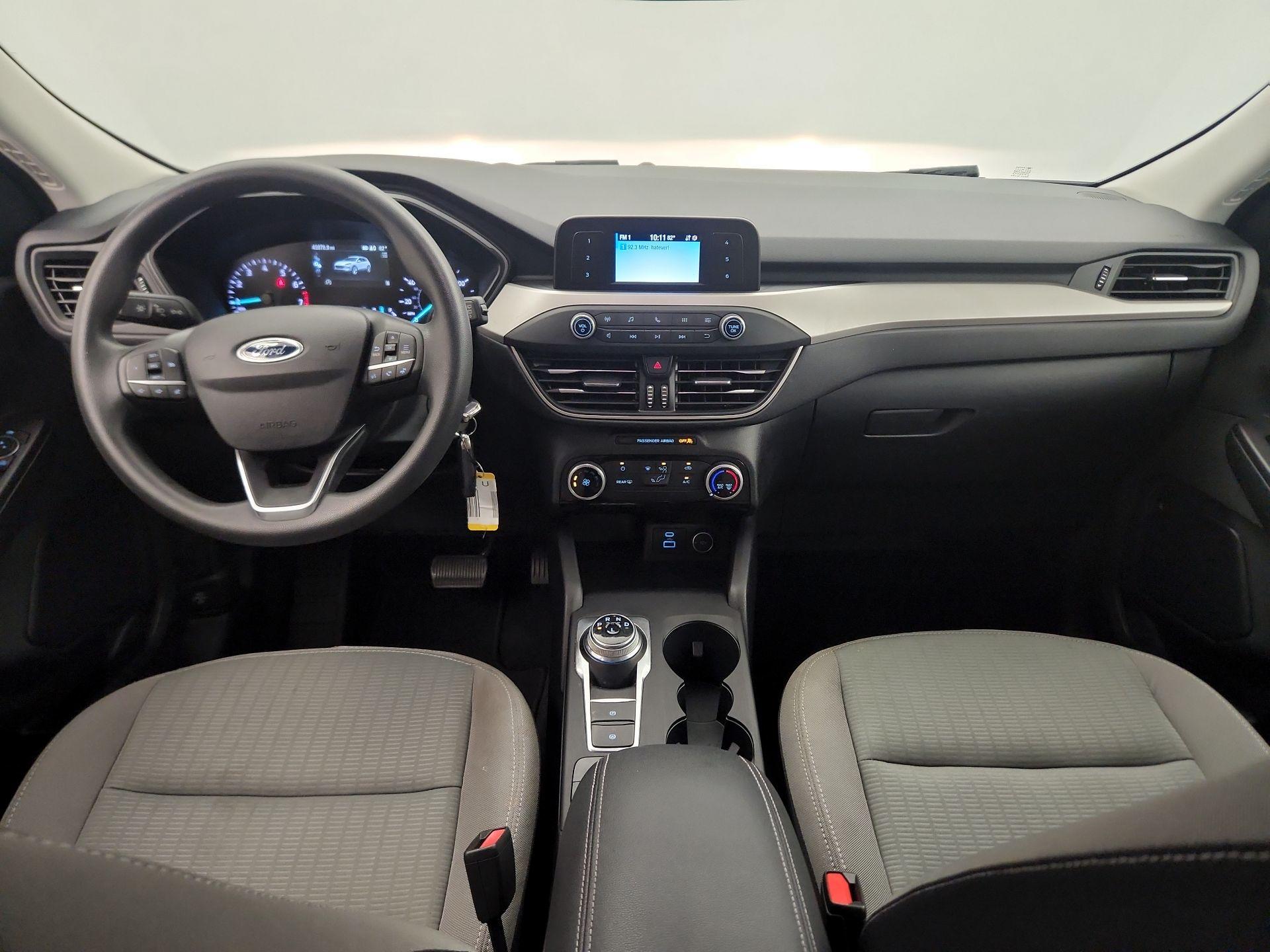 Thumbnail: 2021 Ford Escape - 9