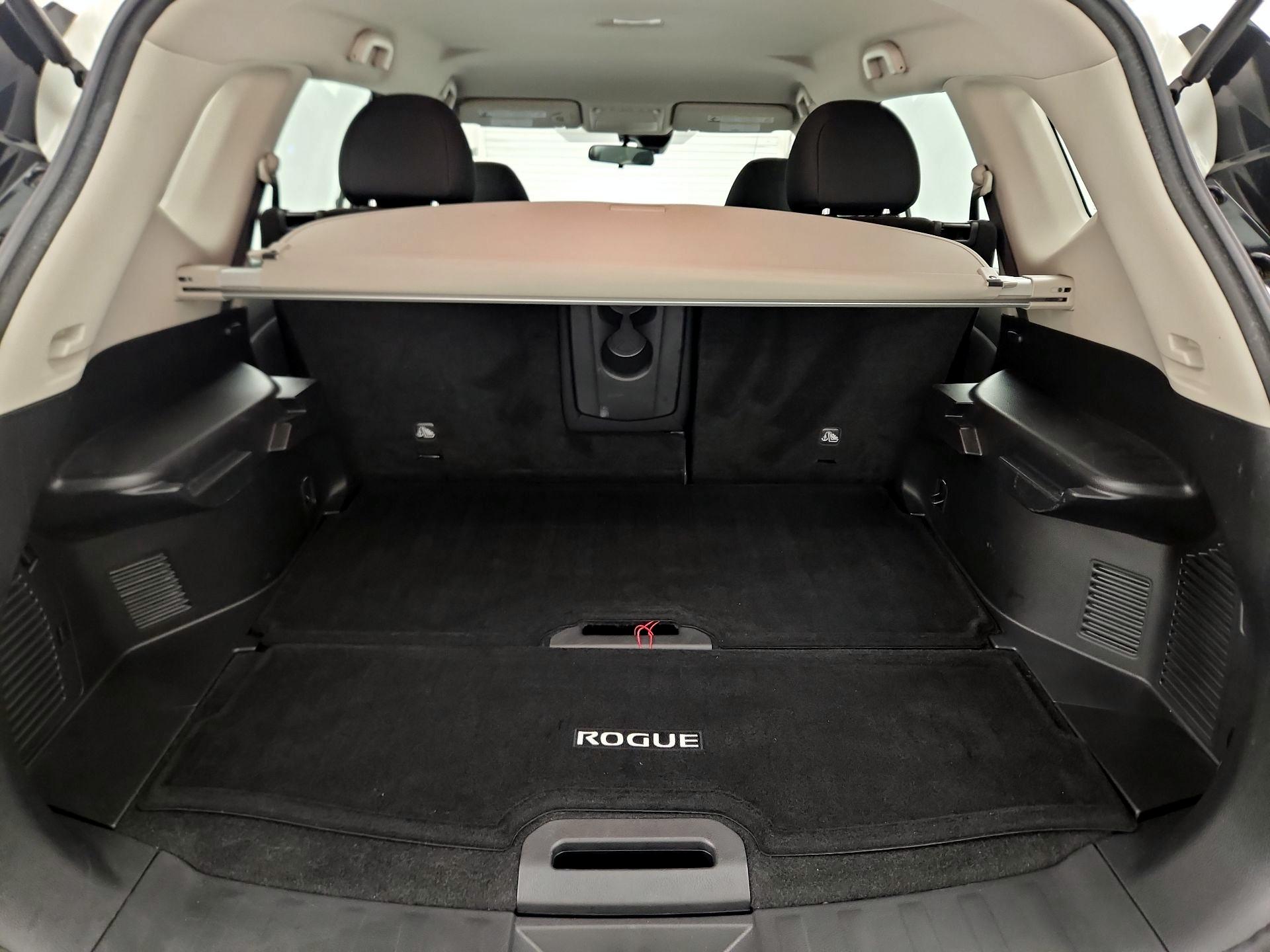 Thumbnail: 2020 Nissan Rogue - 20