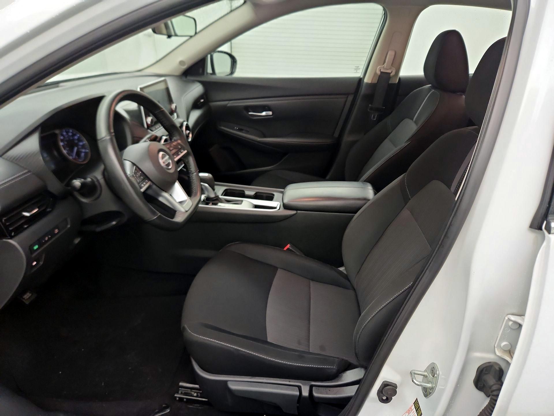 Thumbnail: 2023 Nissan Sentra - 11