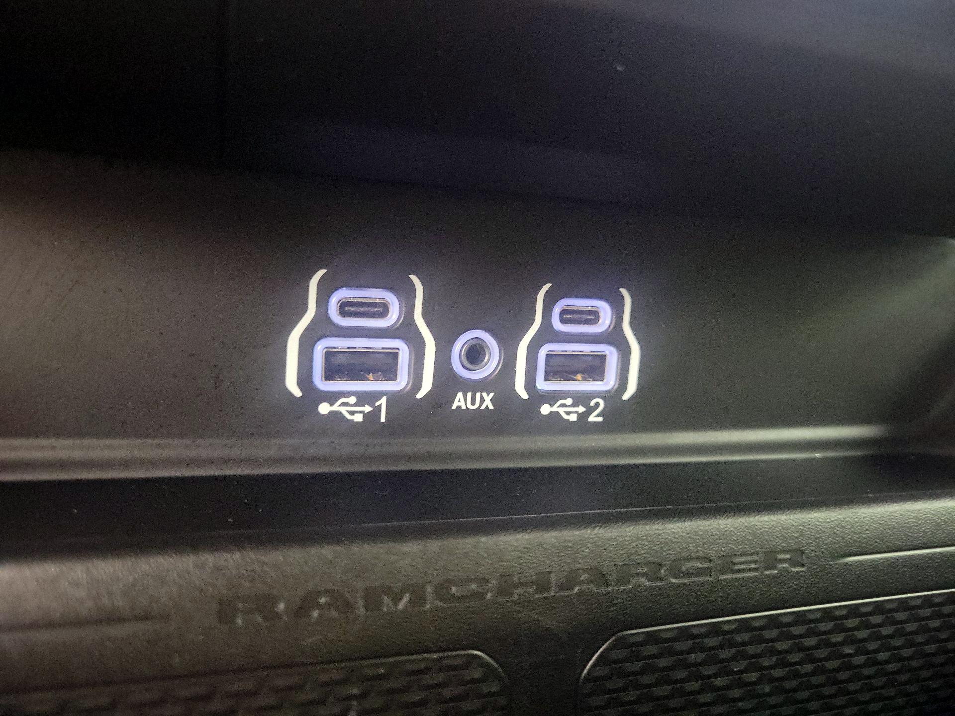Thumbnail: 2025 RAM 1500 - 19
