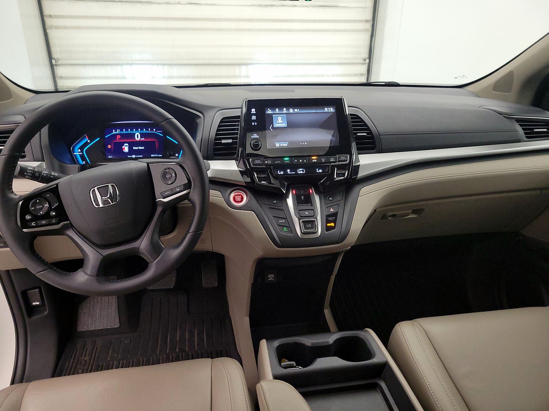 Thumbnail: 2018 Honda Odyssey - 9