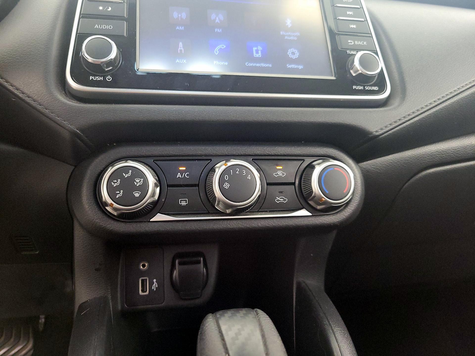 Thumbnail: 2020 Nissan Versa - 16