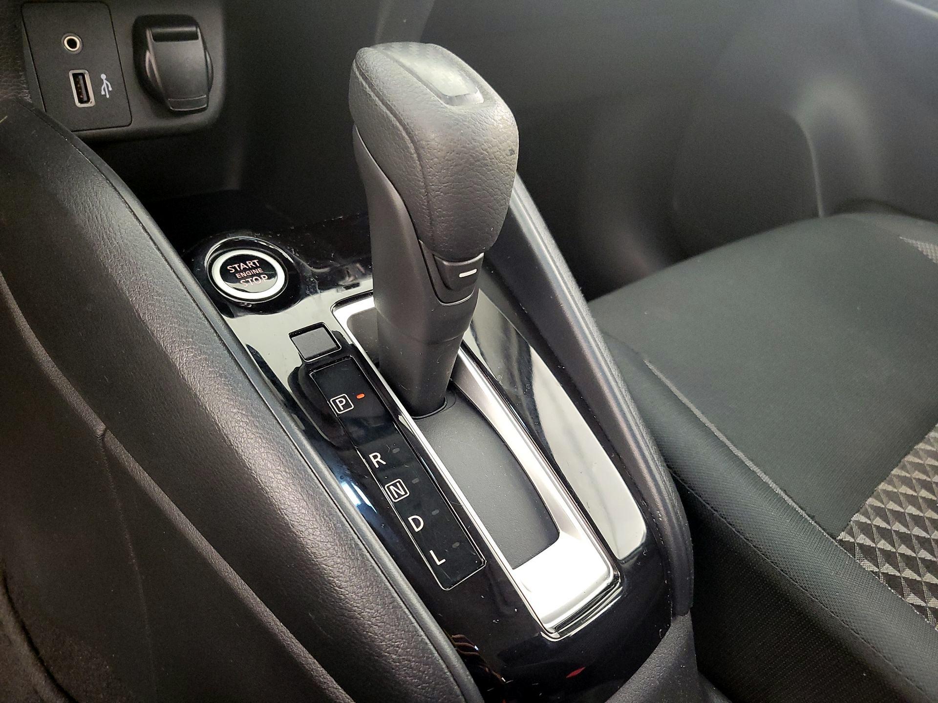 Thumbnail: 2020 Nissan Versa - 17