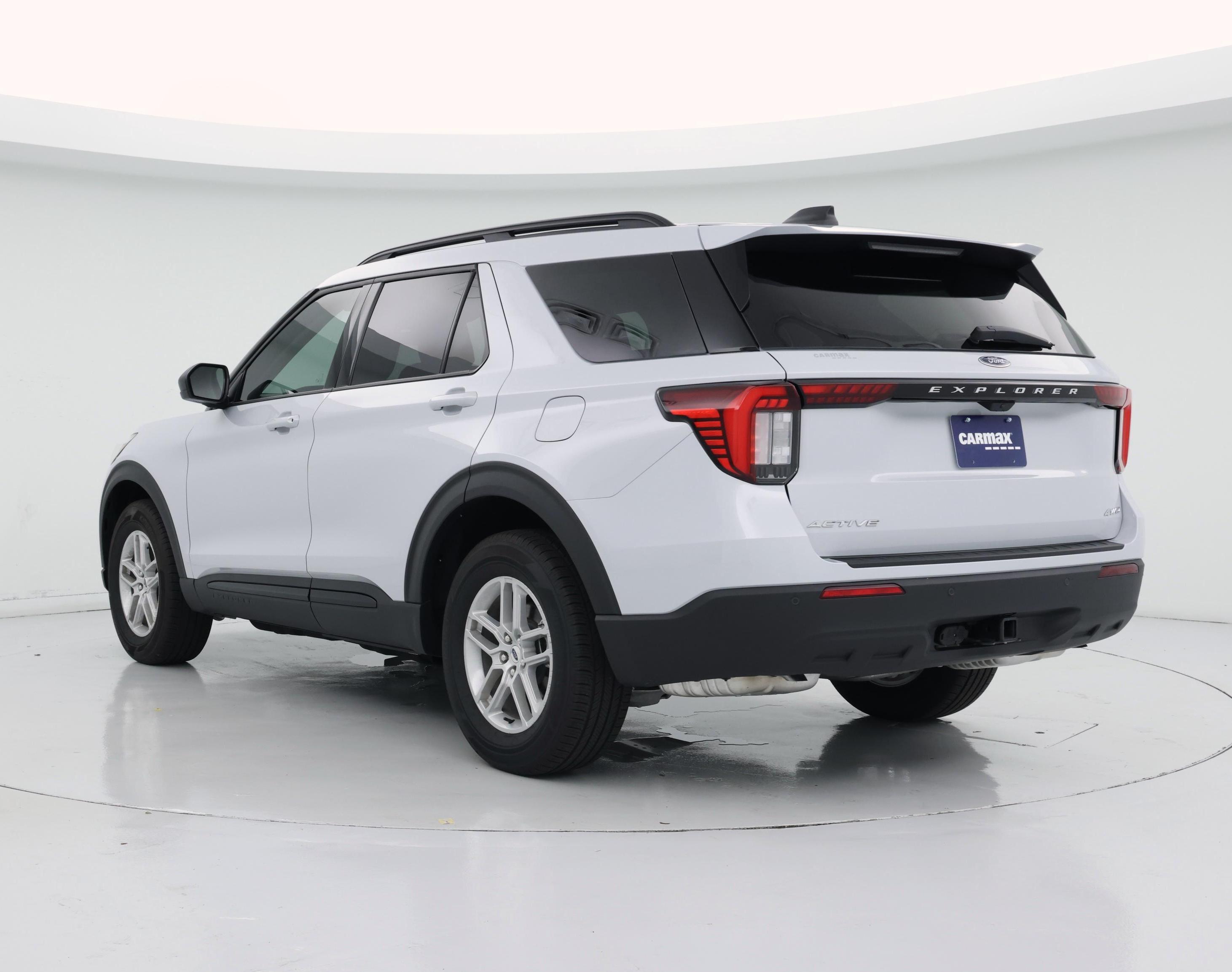 Thumbnail: 2026 Ford Explorer - 2