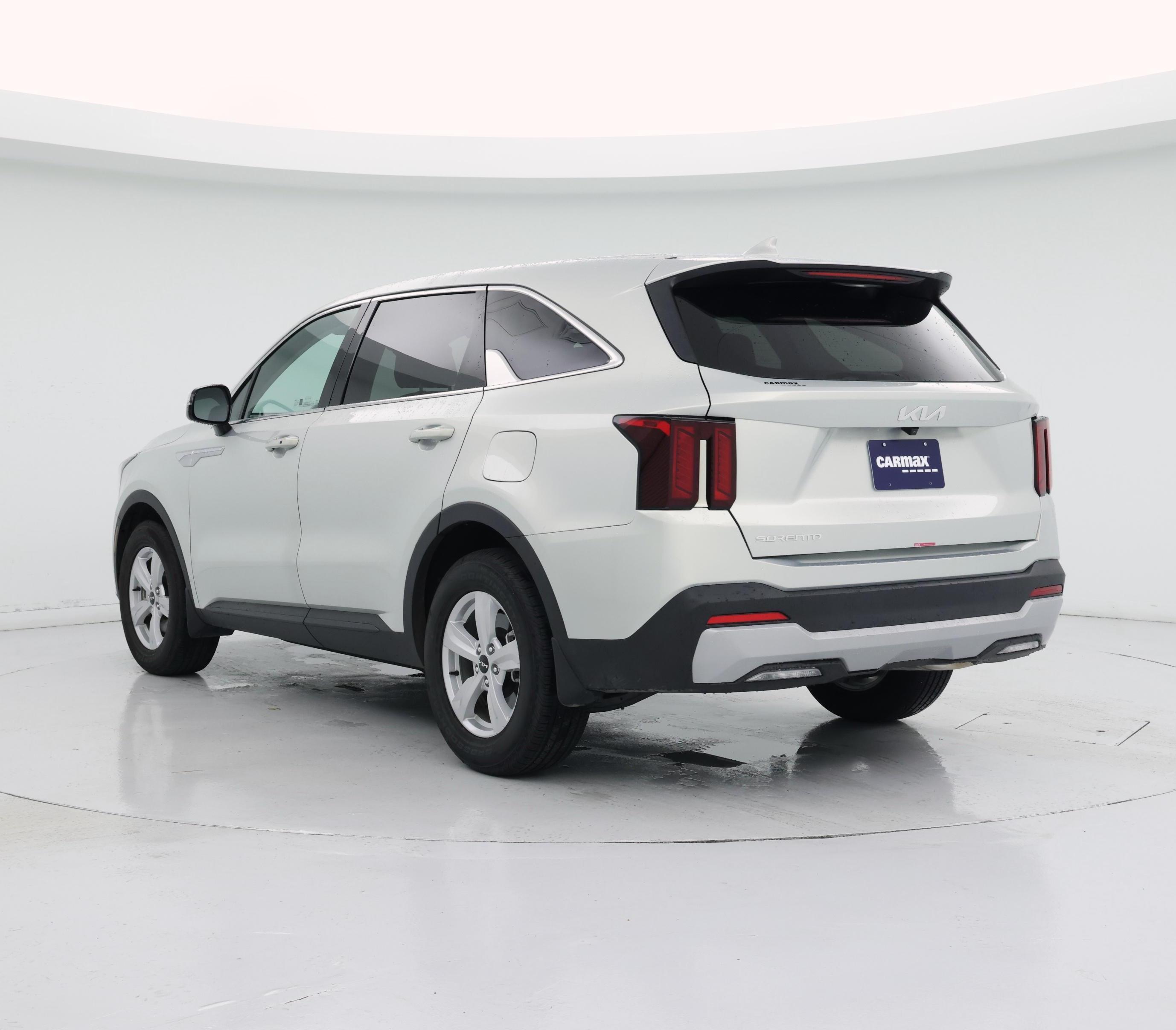 Thumbnail: 2026 Kia Sorento - 2