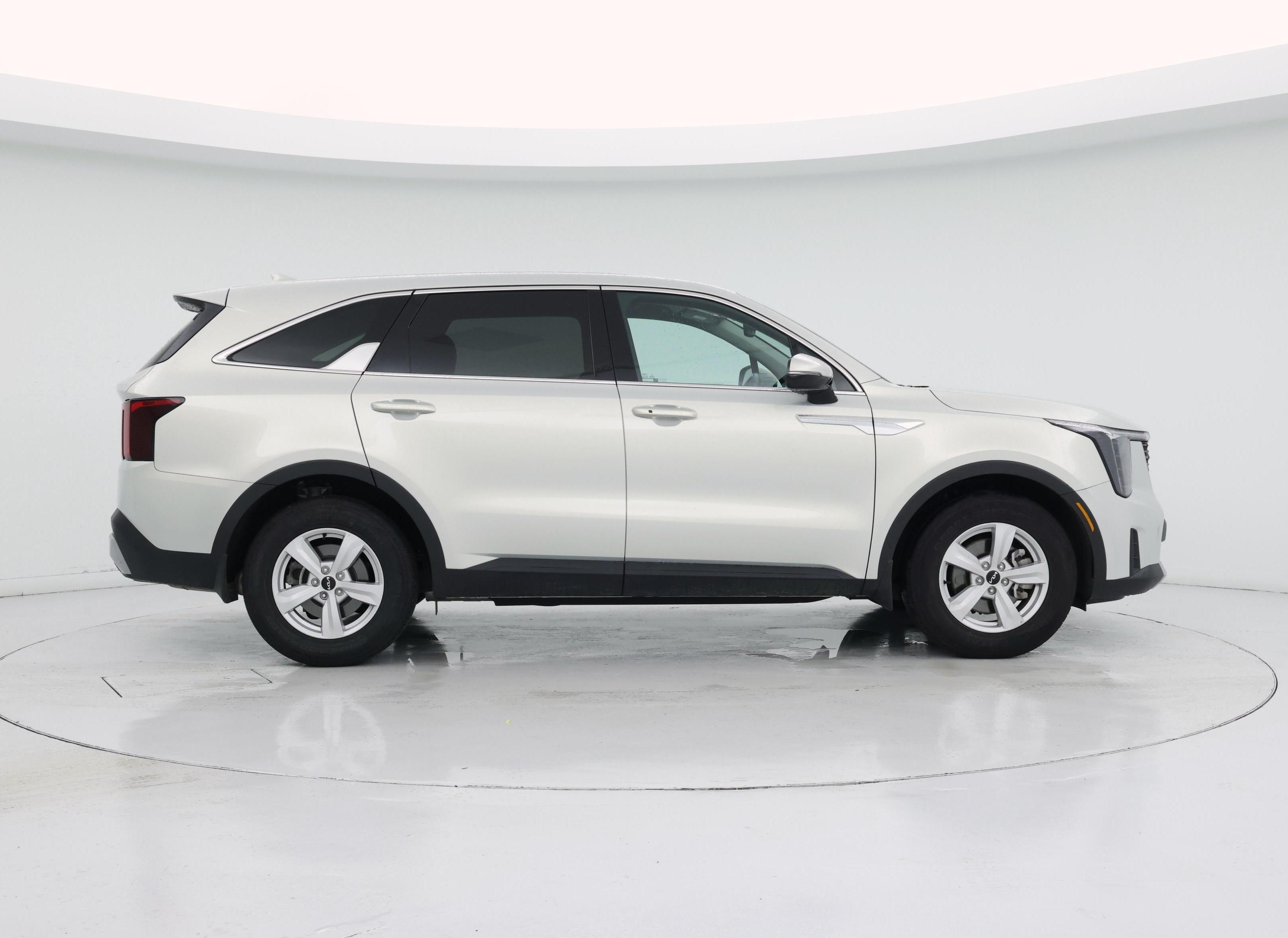 Thumbnail: 2026 Kia Sorento - 7