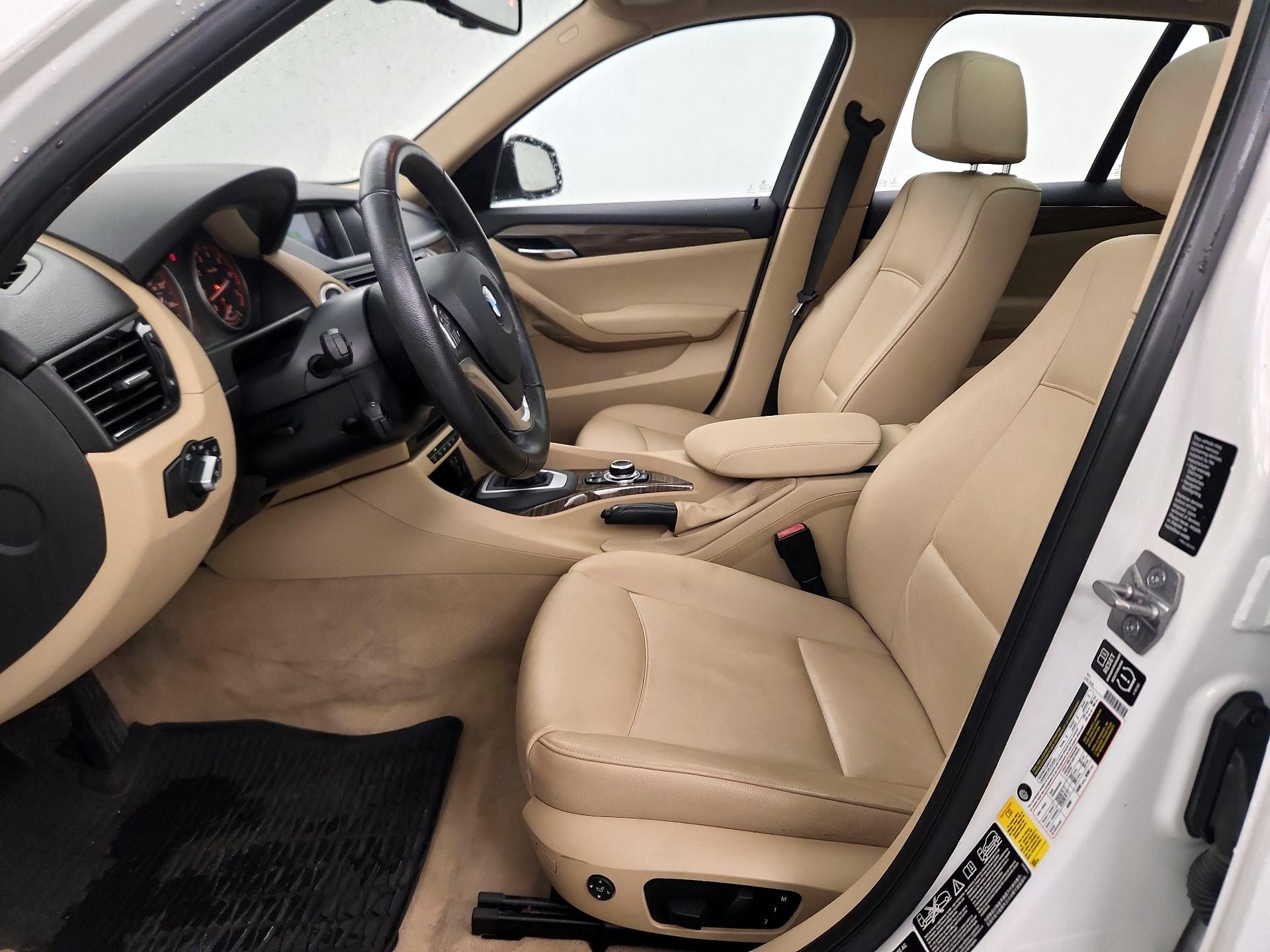 Thumbnail: 2015 BMW X1 - 11