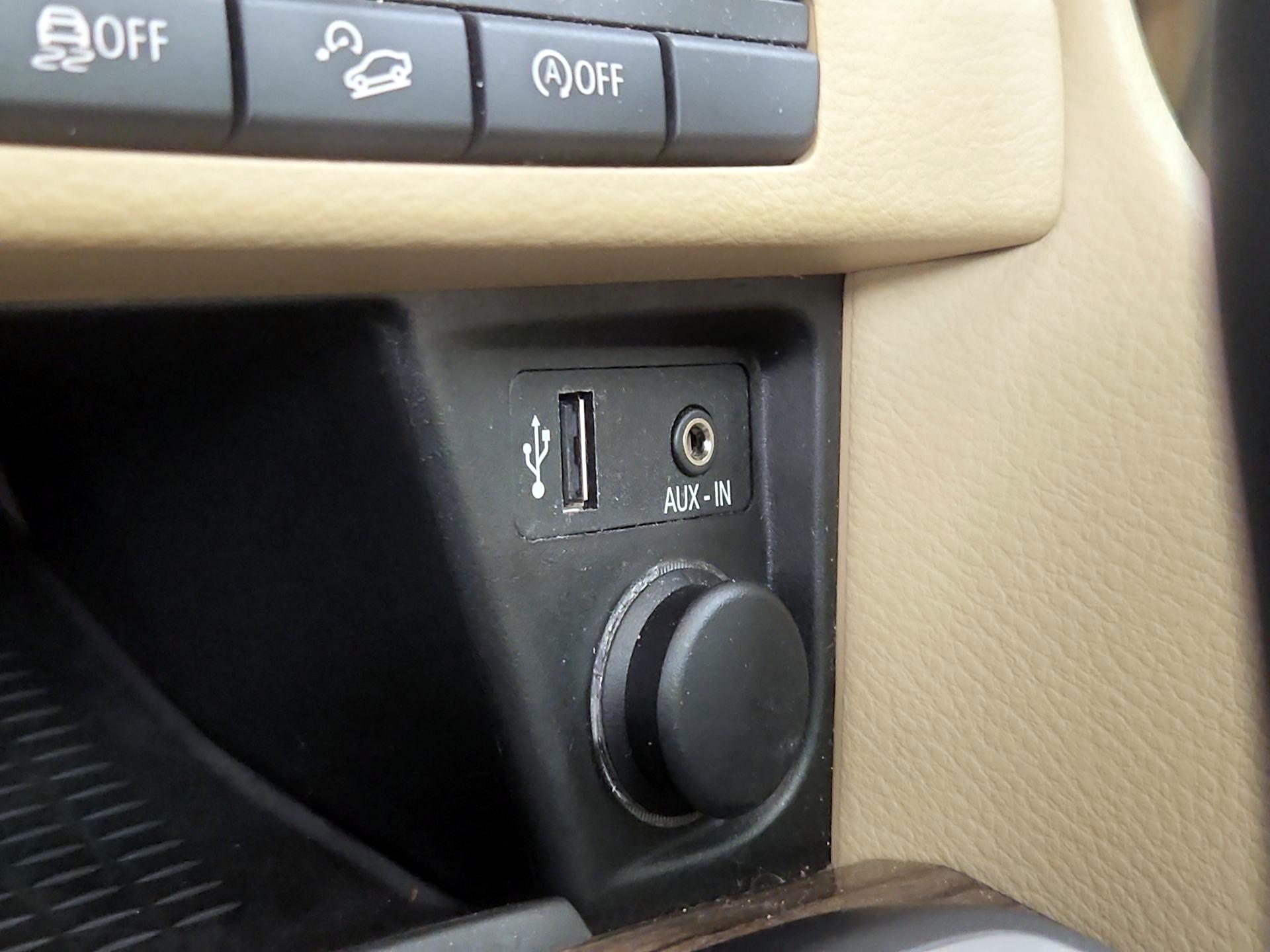 Thumbnail: 2015 BMW X1 - 18