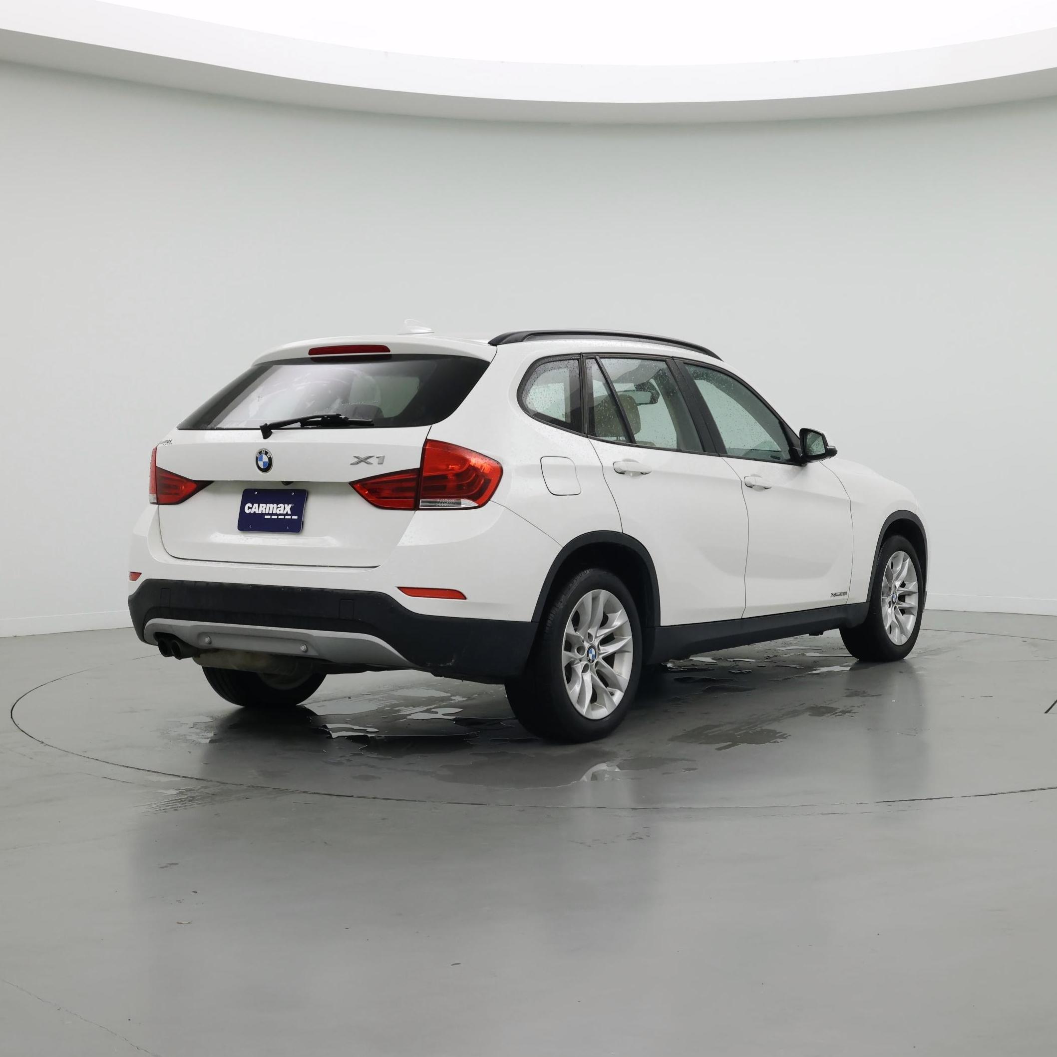 Thumbnail: 2015 BMW X1 - 8